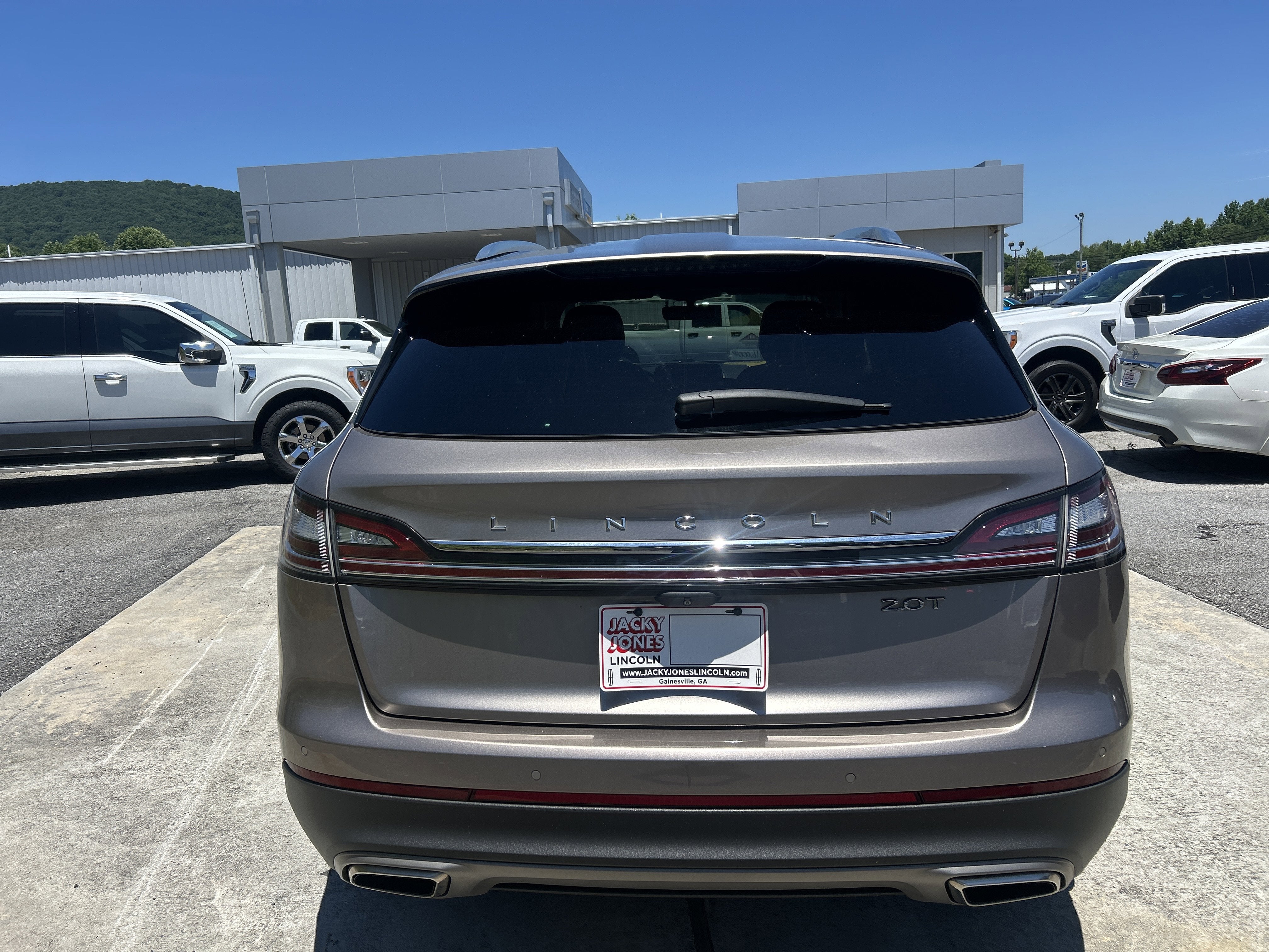 2020 Lincoln Nautilus Standard