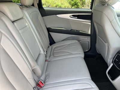 2020 Lincoln Nautilus Standard