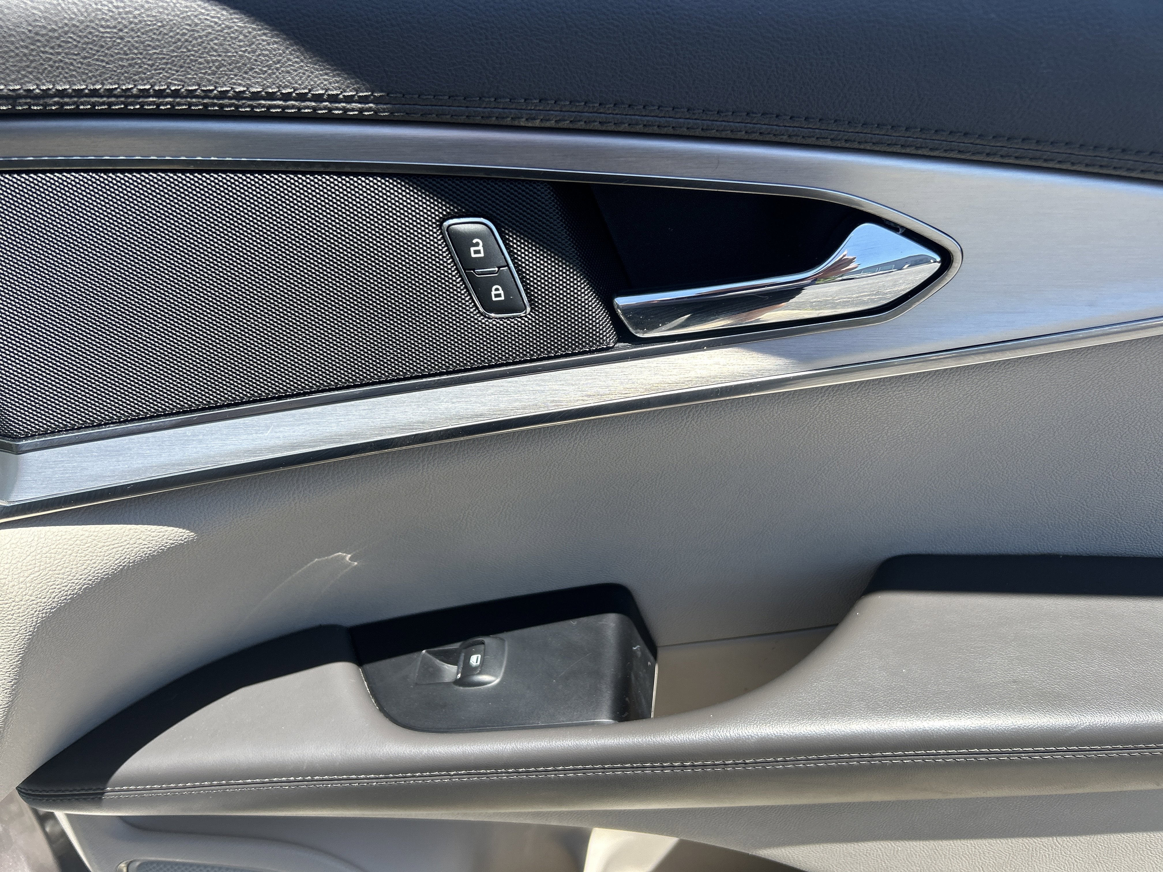 2020 Lincoln Nautilus Standard