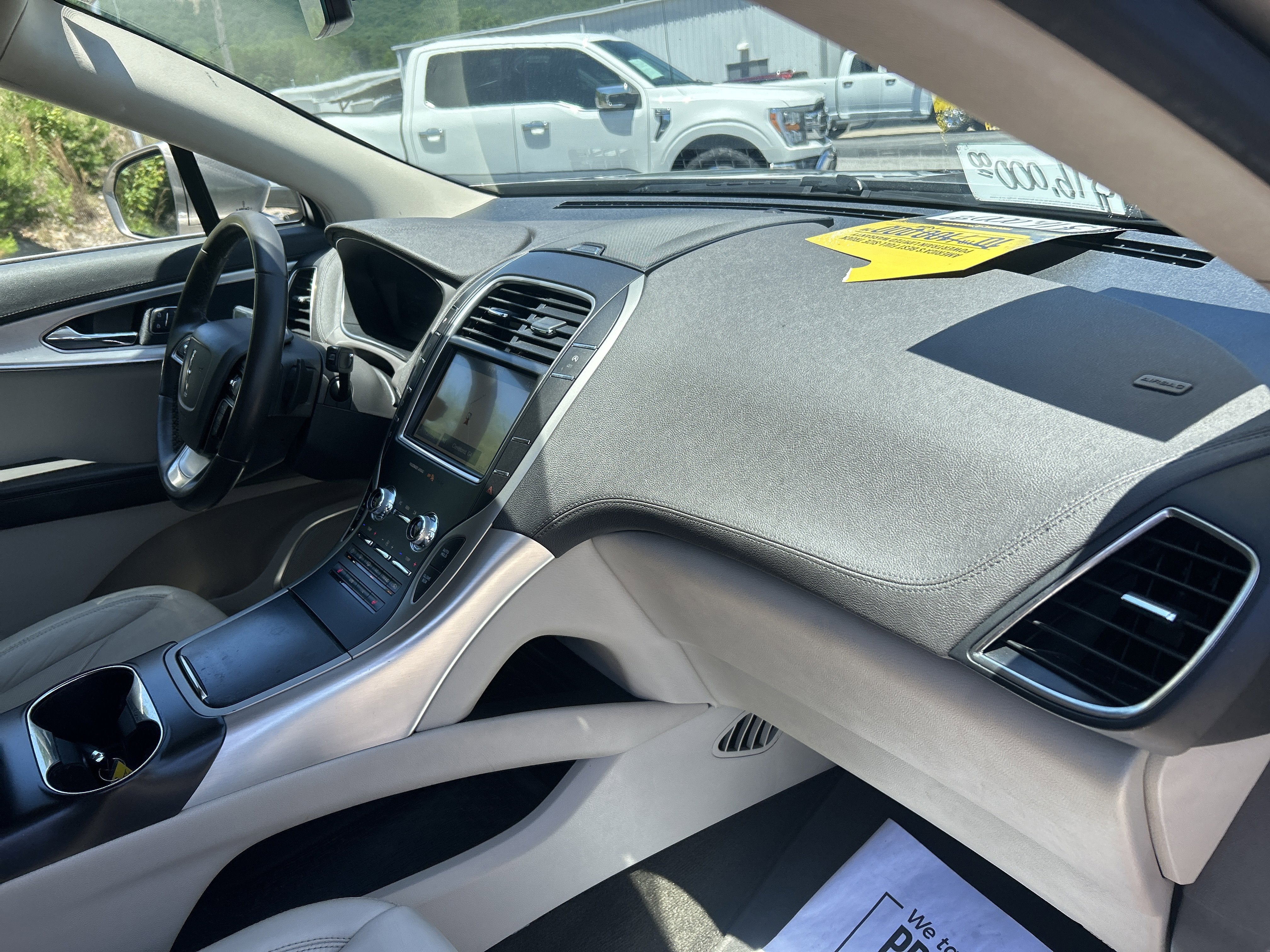 2020 Lincoln Nautilus Standard