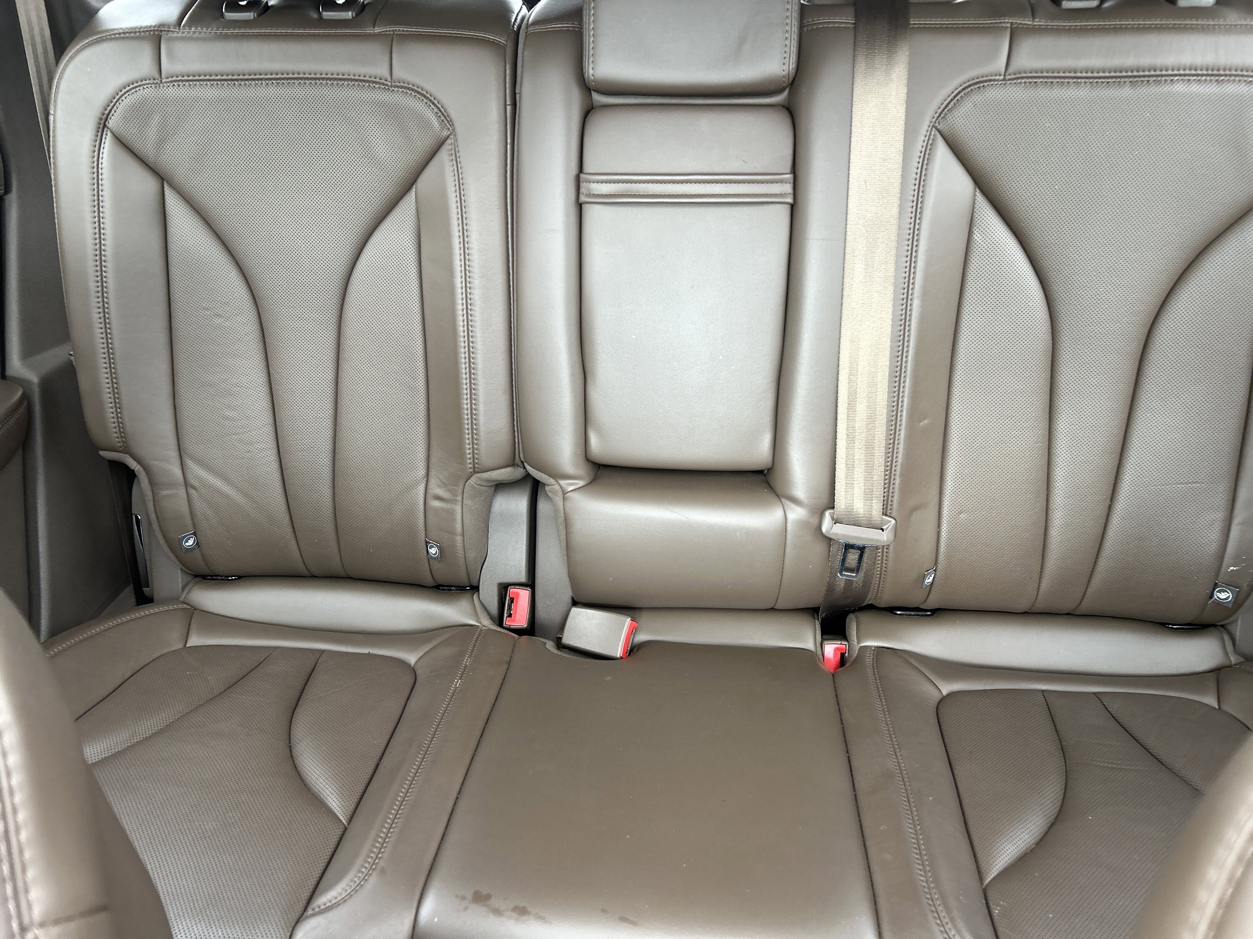 2016 Lincoln MKX Base