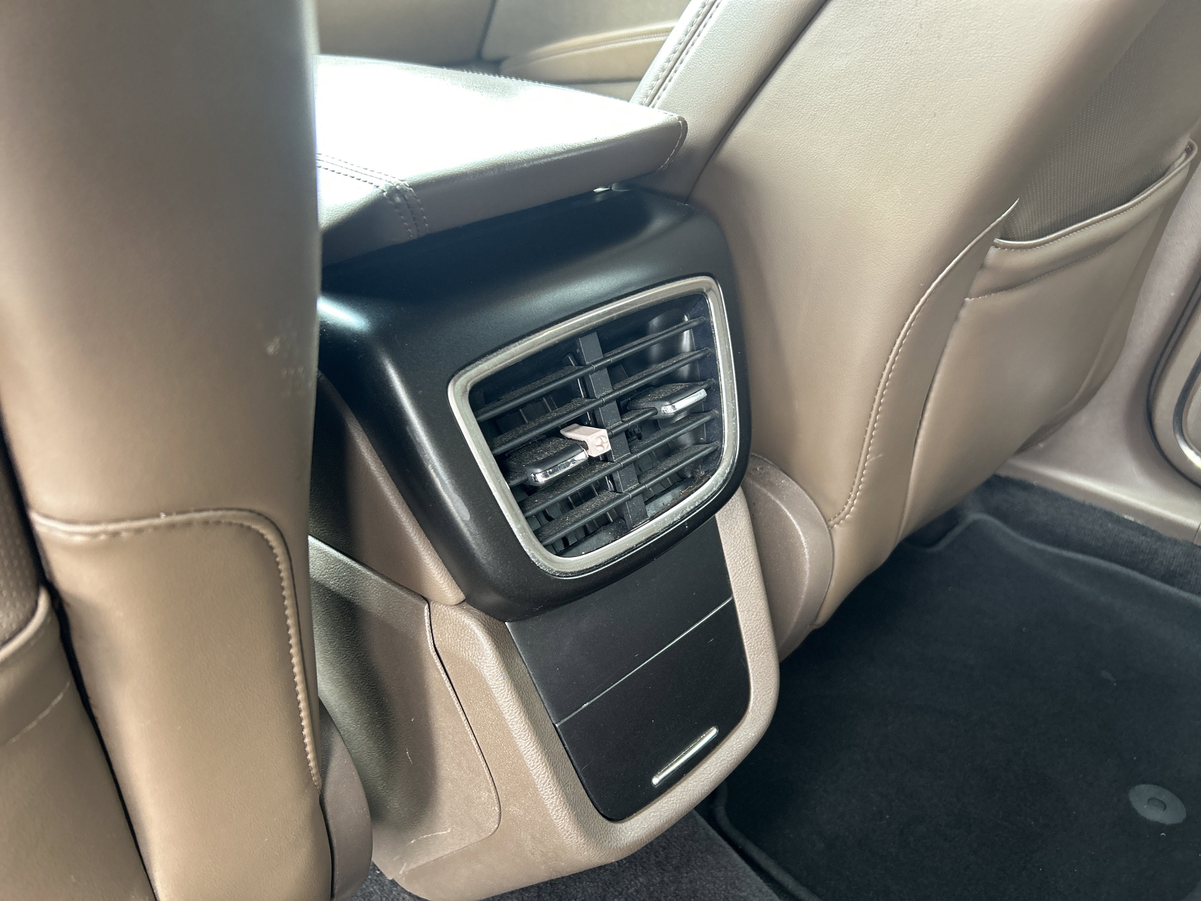 2016 Lincoln MKX Base