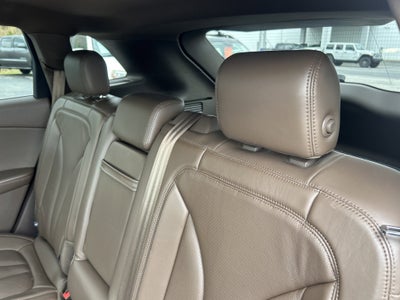 2016 Lincoln MKX Base