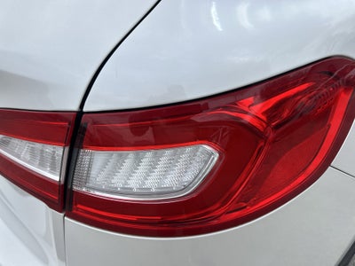 2016 Lincoln MKX Base