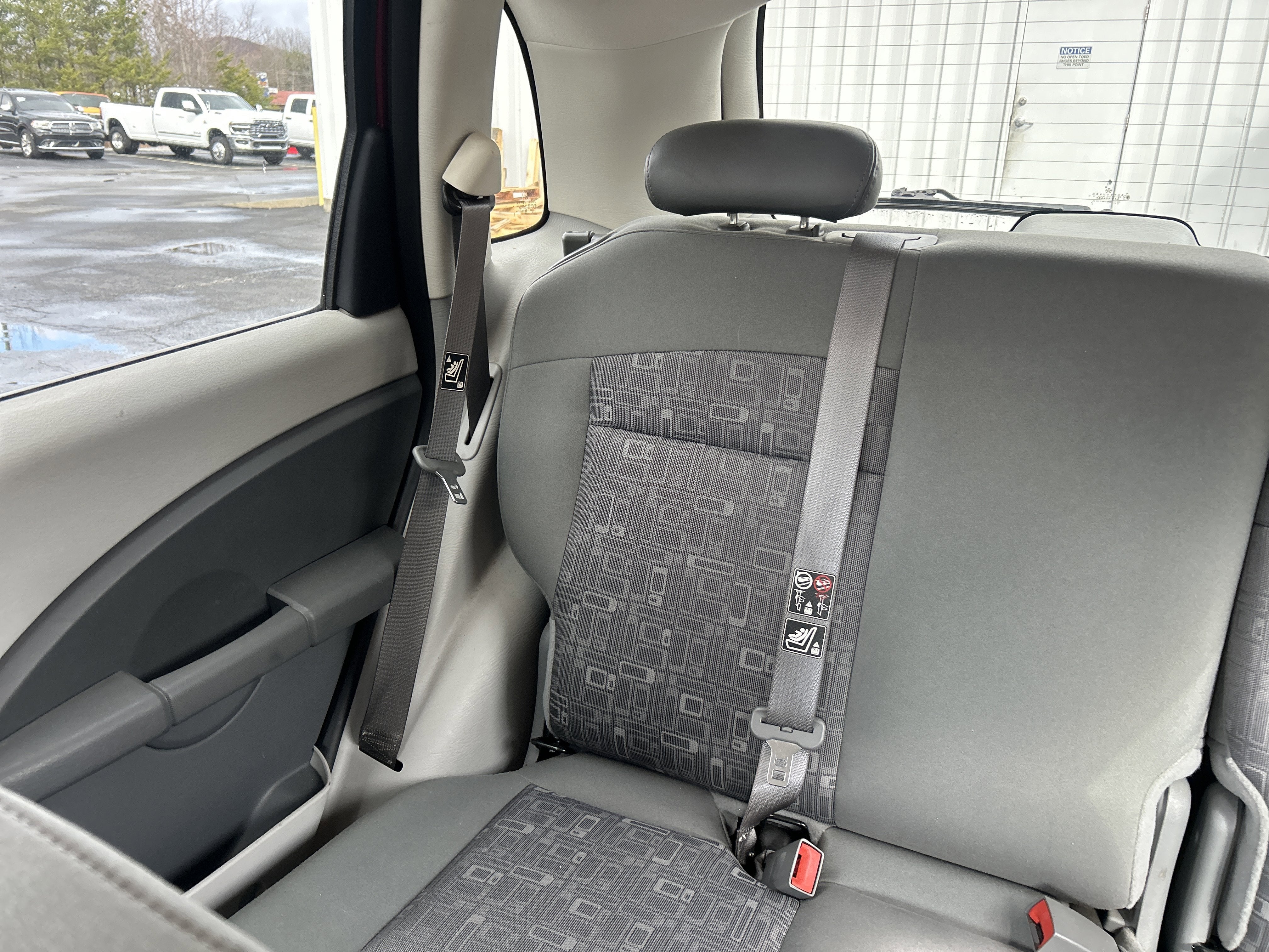 2007 Chrysler PT Cruiser Base