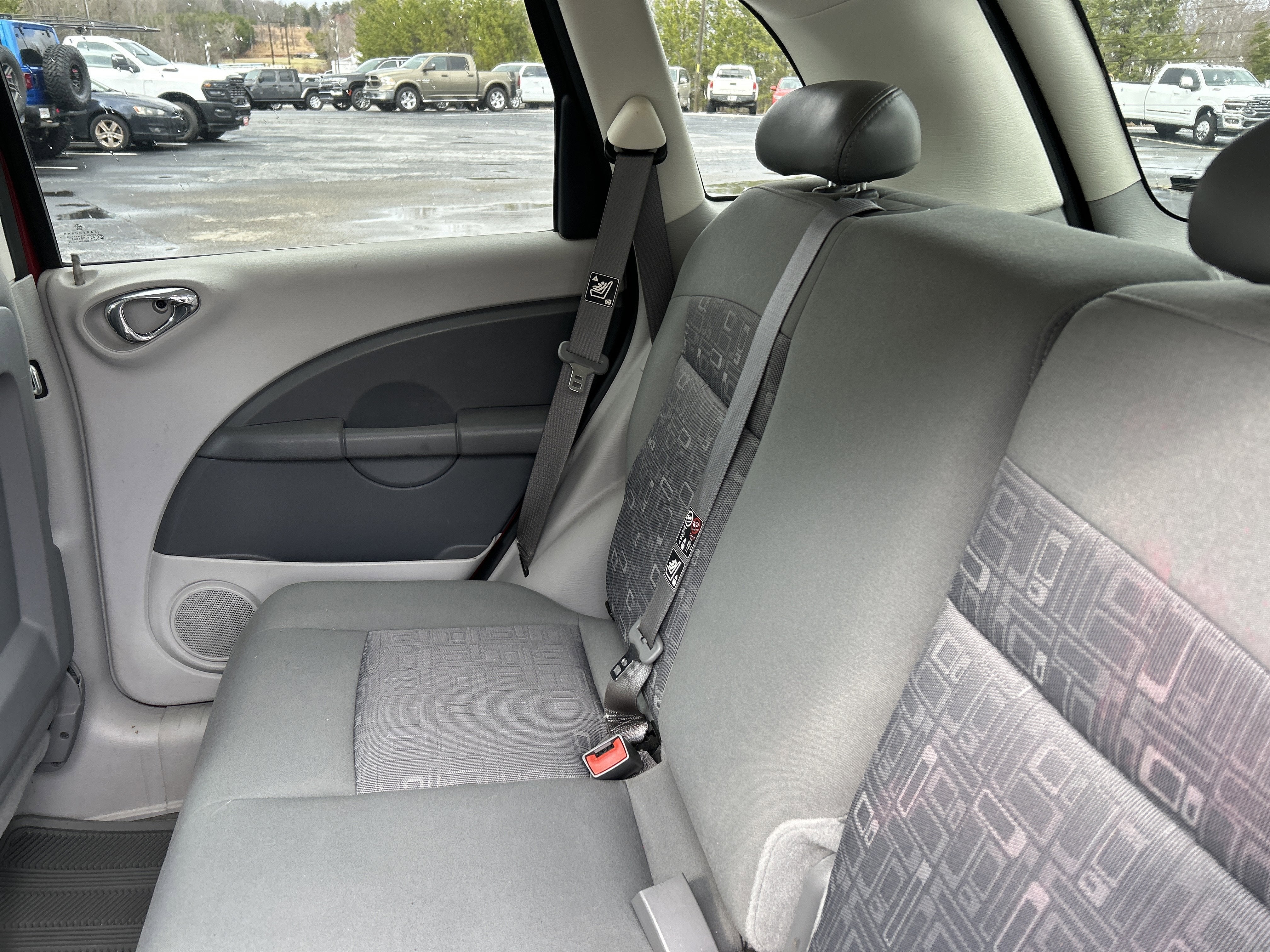 2007 Chrysler PT Cruiser Base