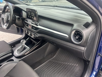 2020 Kia Forte GT-Line