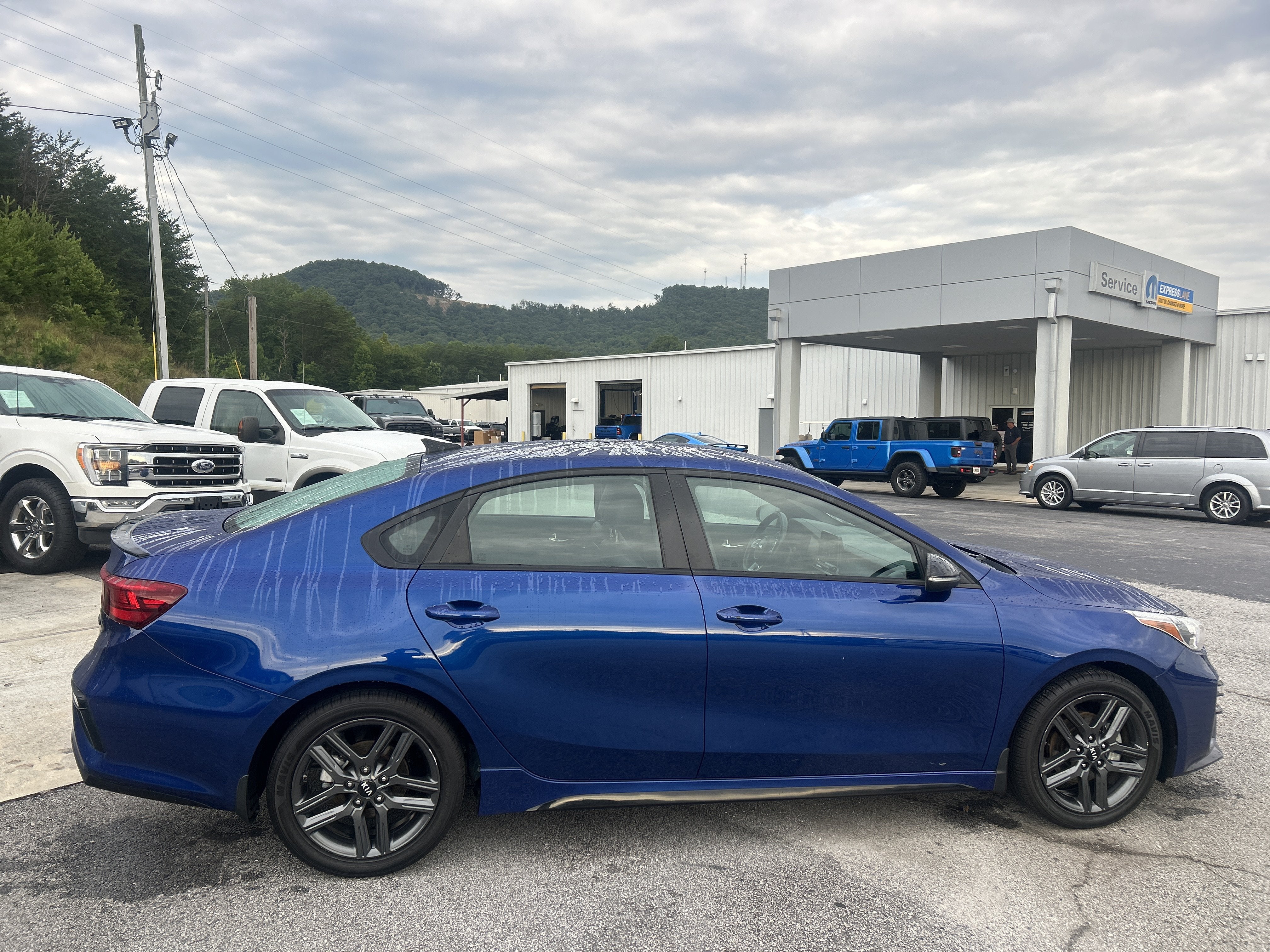 2020 Kia Forte GT-Line