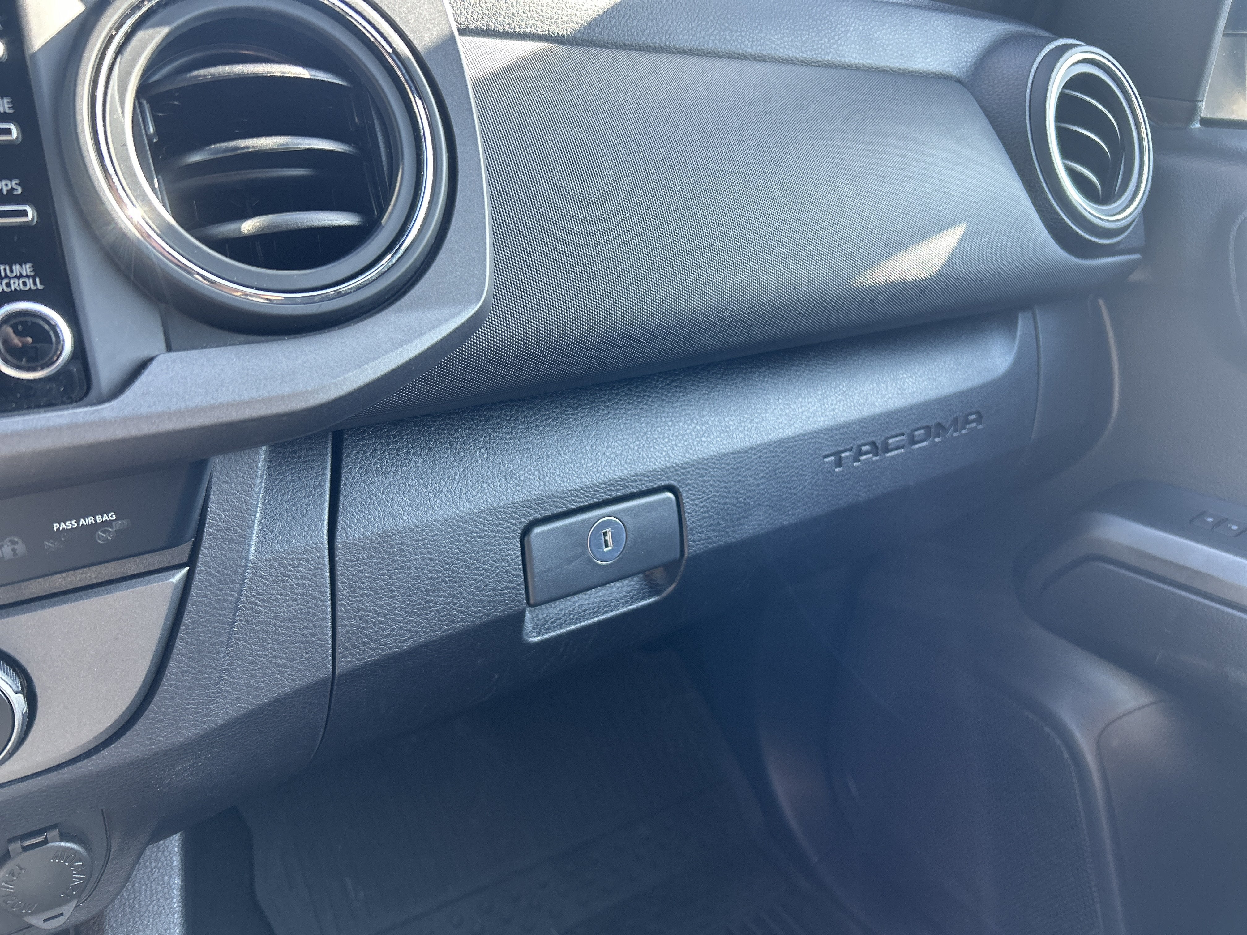 2023 Toyota Tacoma 4WD Base