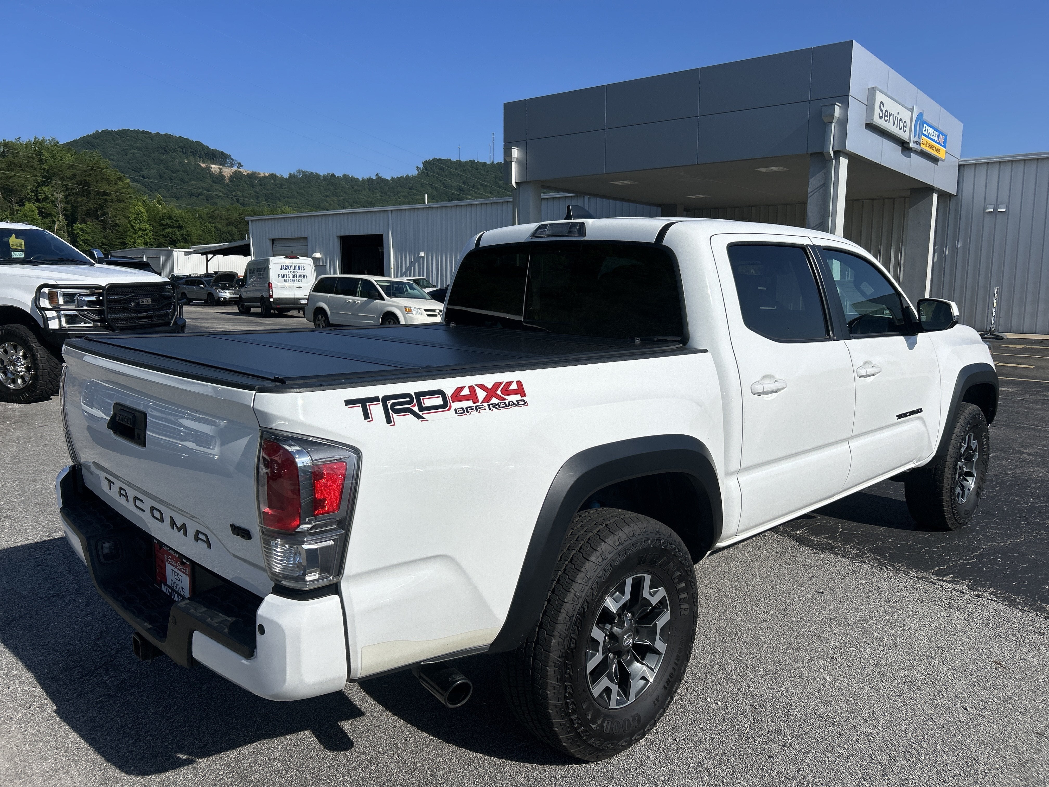 2023 Toyota Tacoma 4WD Base