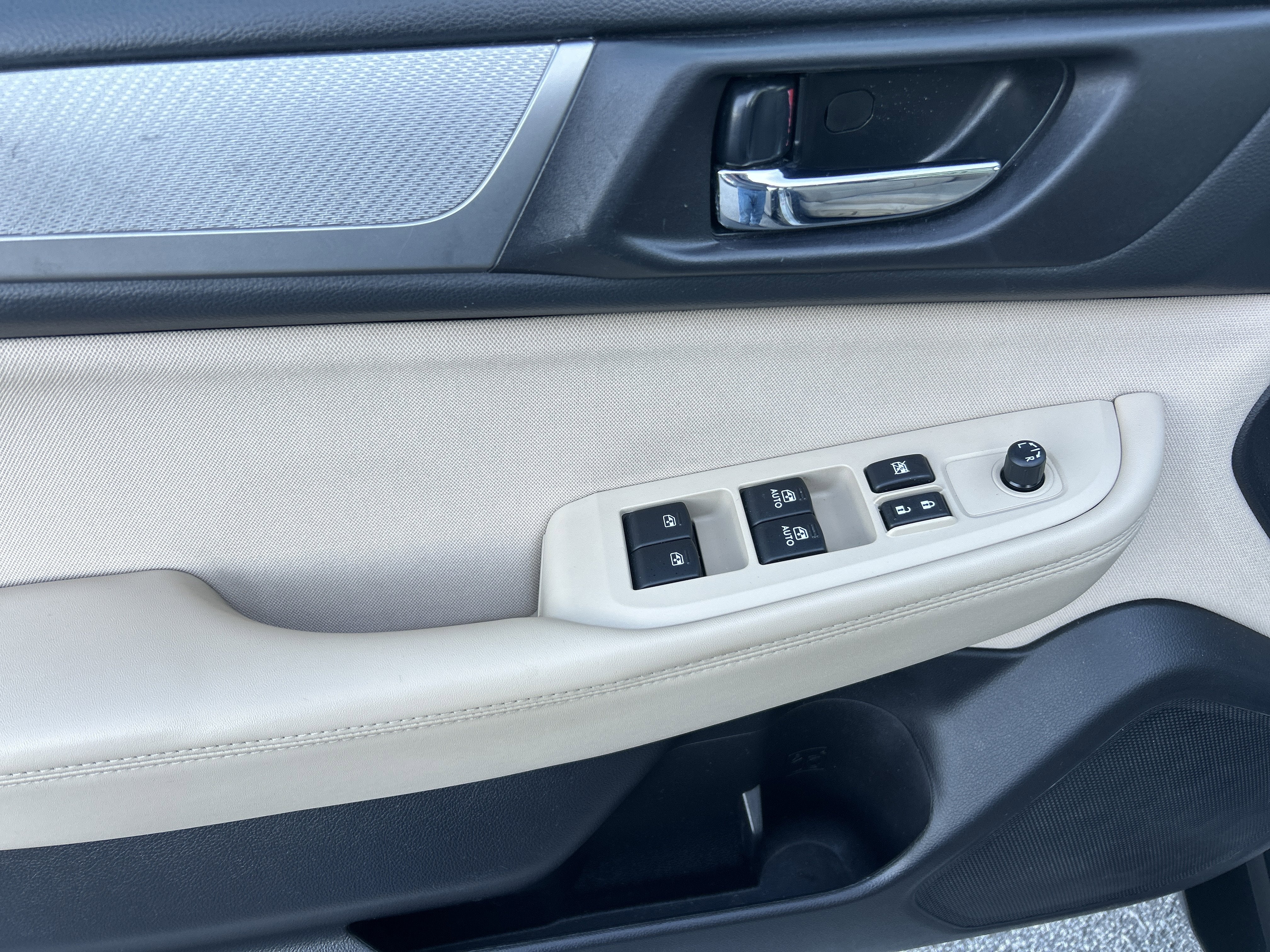 2017 Subaru Outback Premium