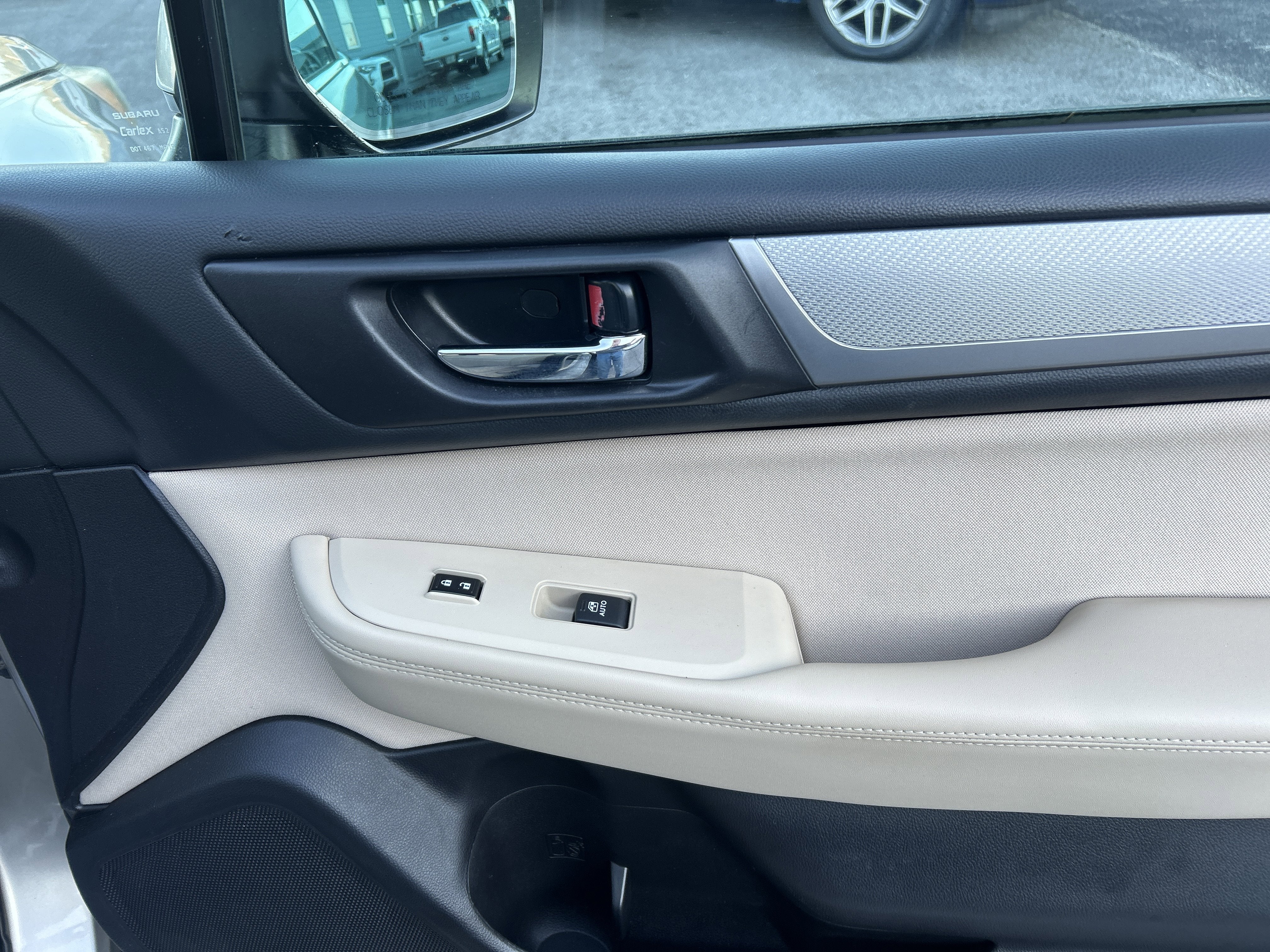 2017 Subaru Outback Premium