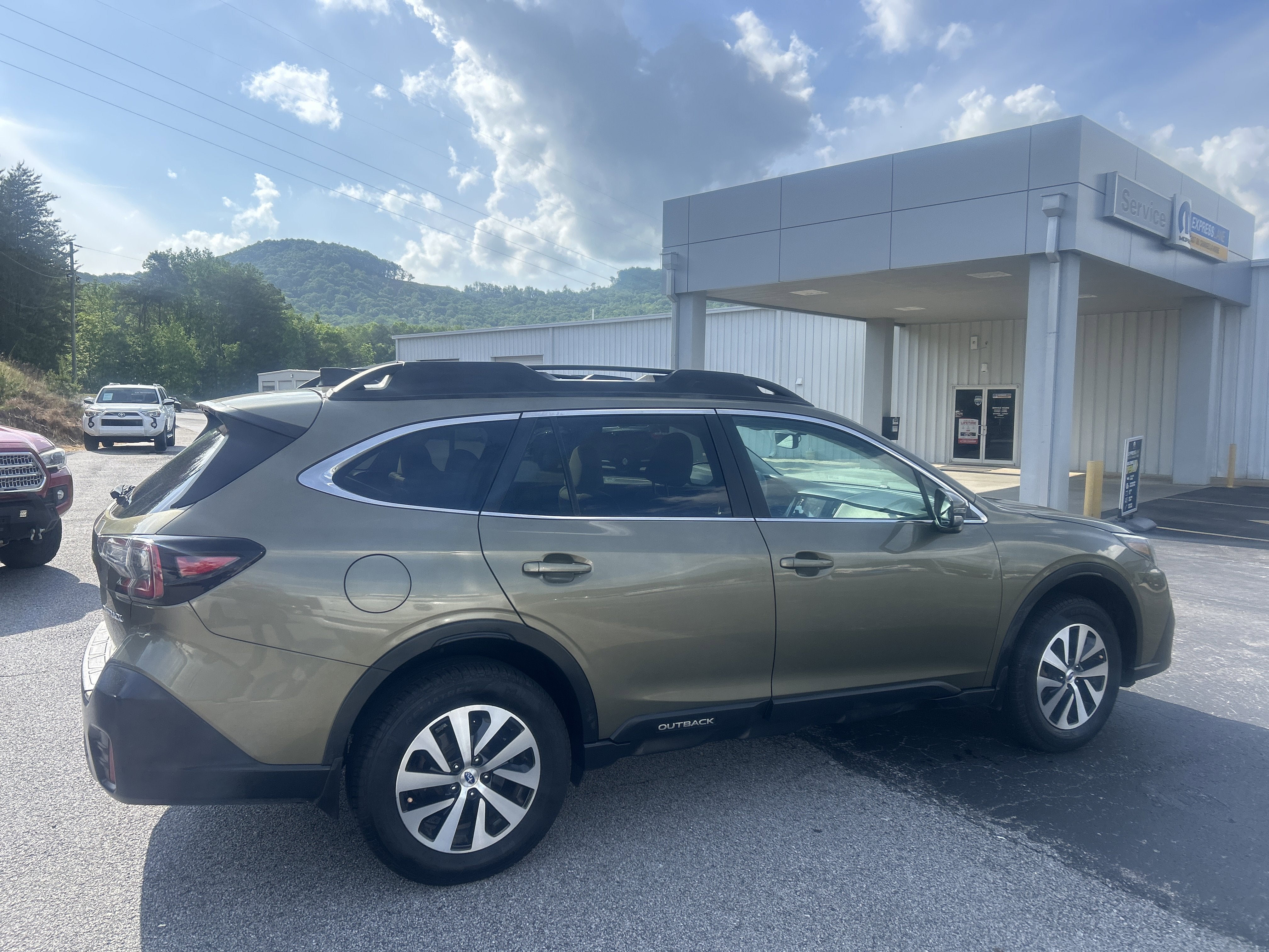 2020 Subaru Outback Premium