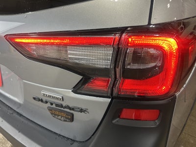 2025 Subaru Outback Base