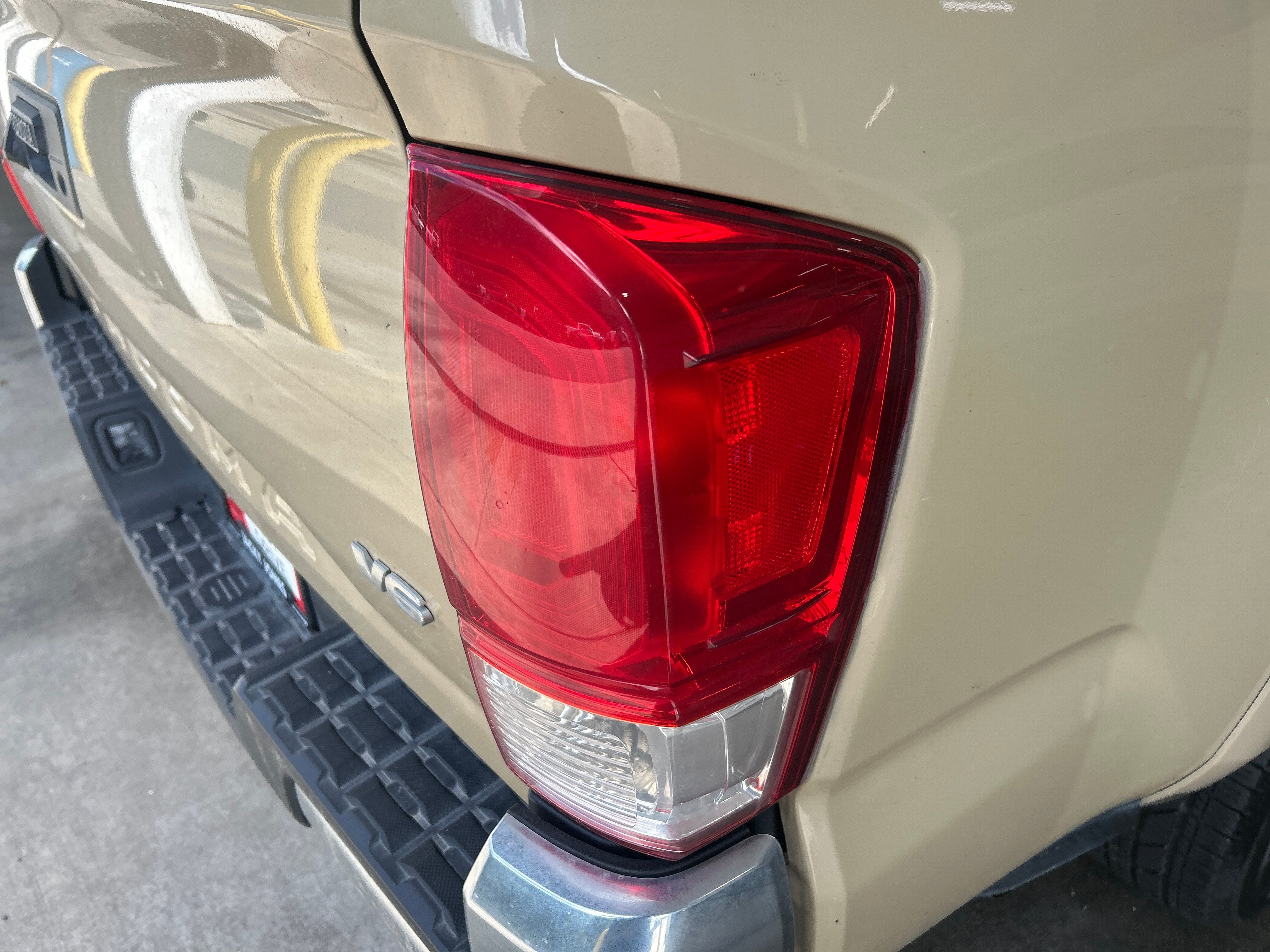 2017 Toyota Tacoma SR5