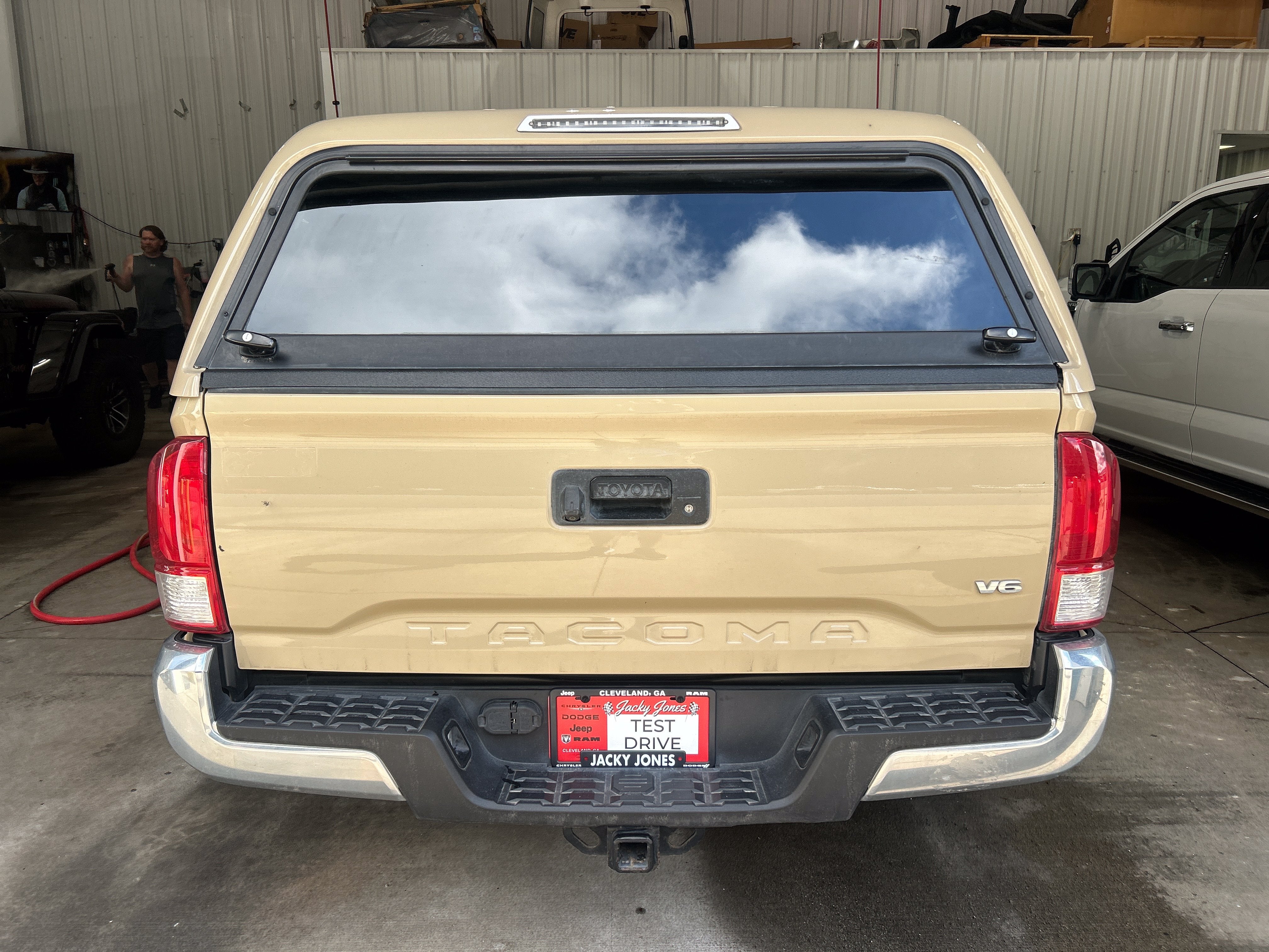 2017 Toyota Tacoma SR5