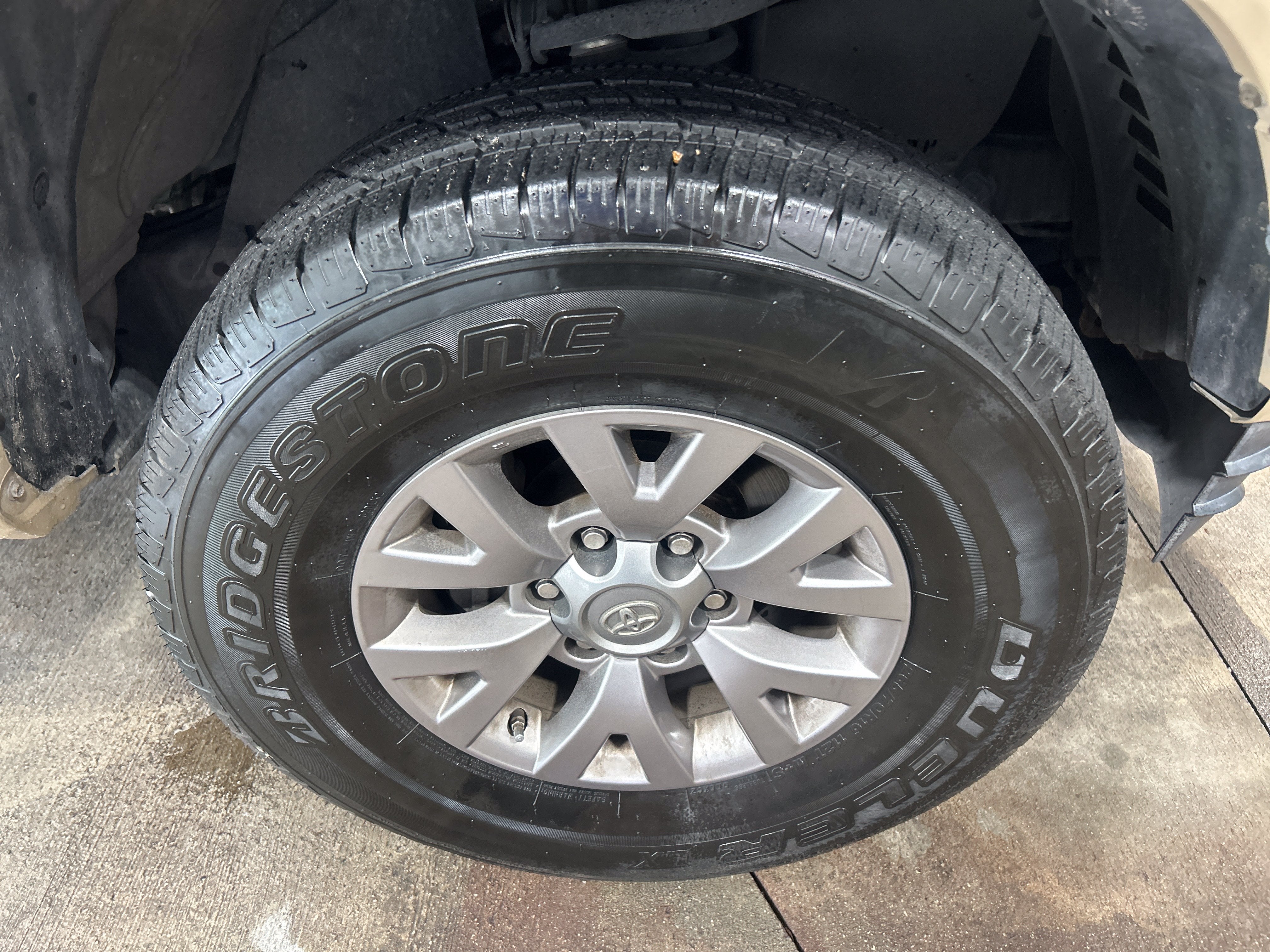 2017 Toyota Tacoma SR5