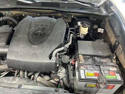 2017 Toyota Tacoma SR5