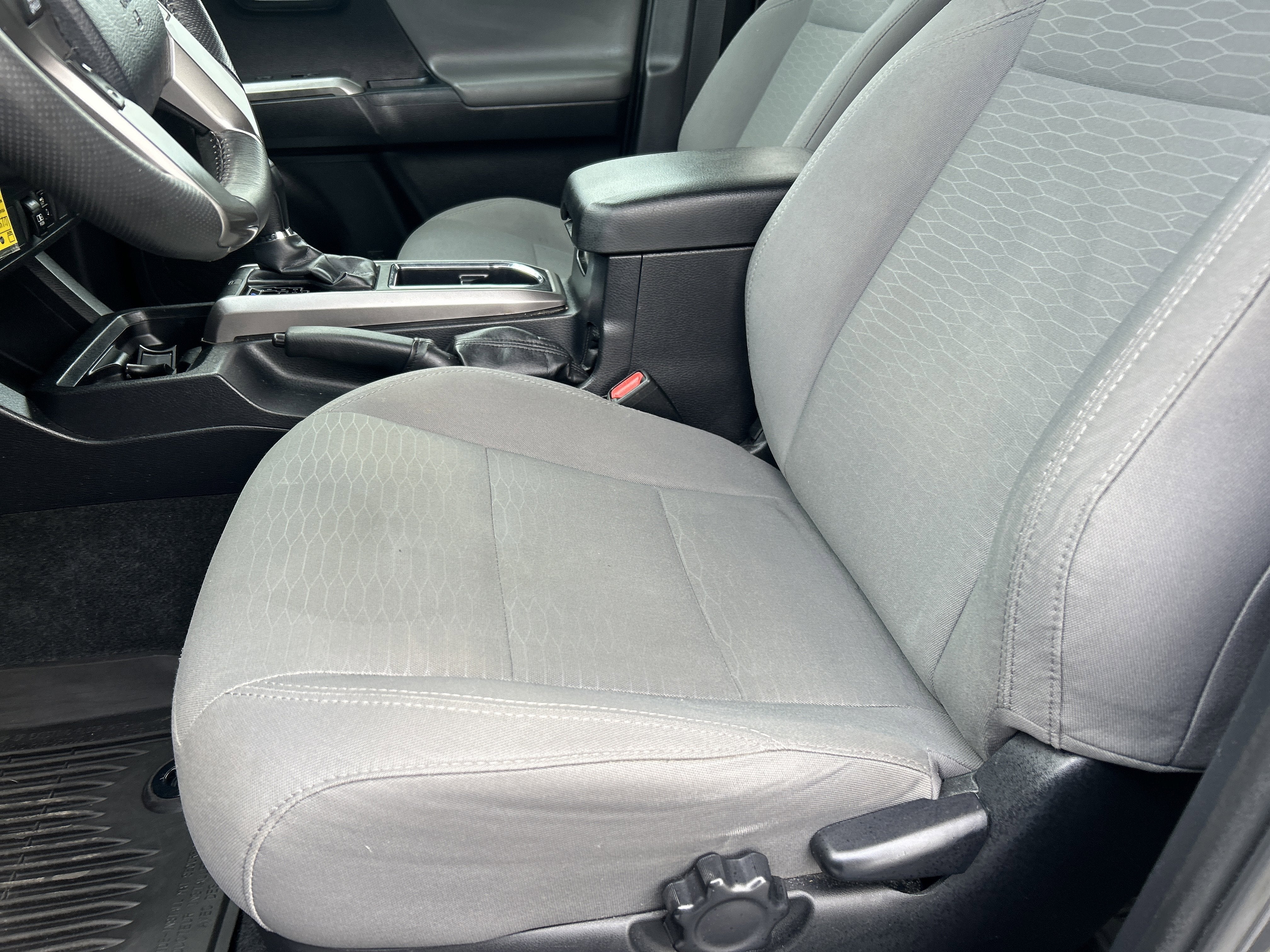 2018 Toyota Tacoma SR5