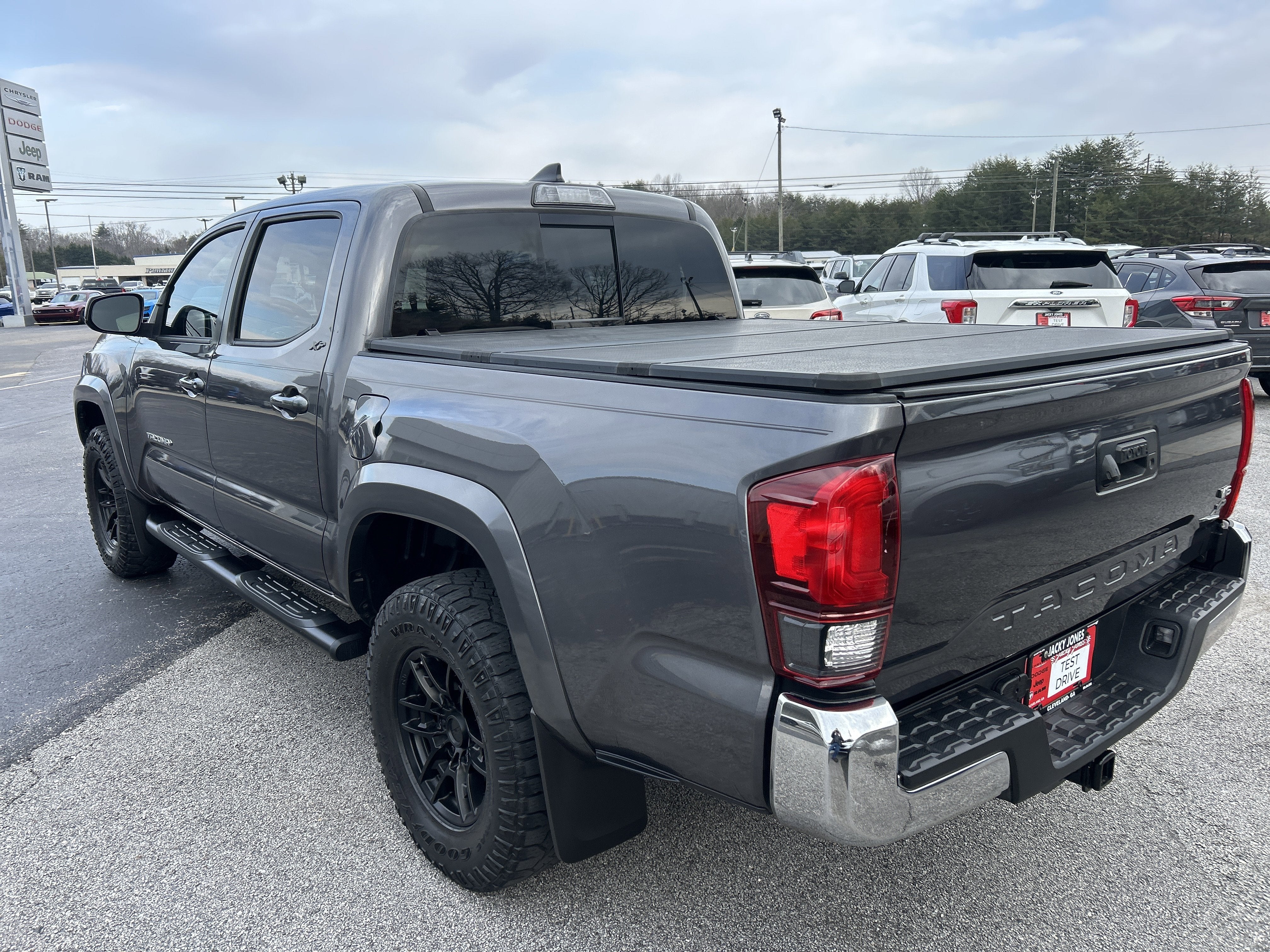 2018 Toyota Tacoma SR5