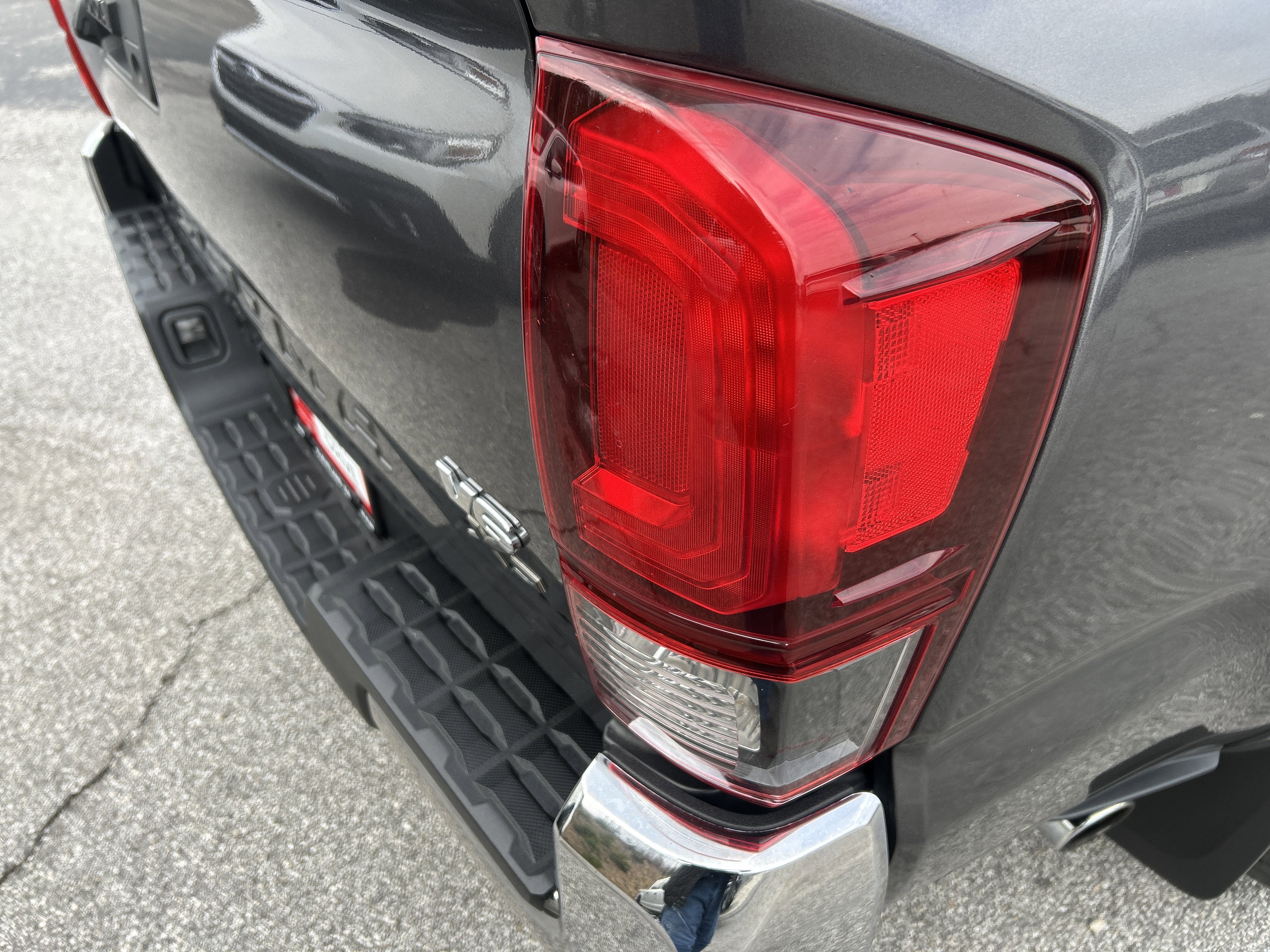 2018 Toyota Tacoma SR5