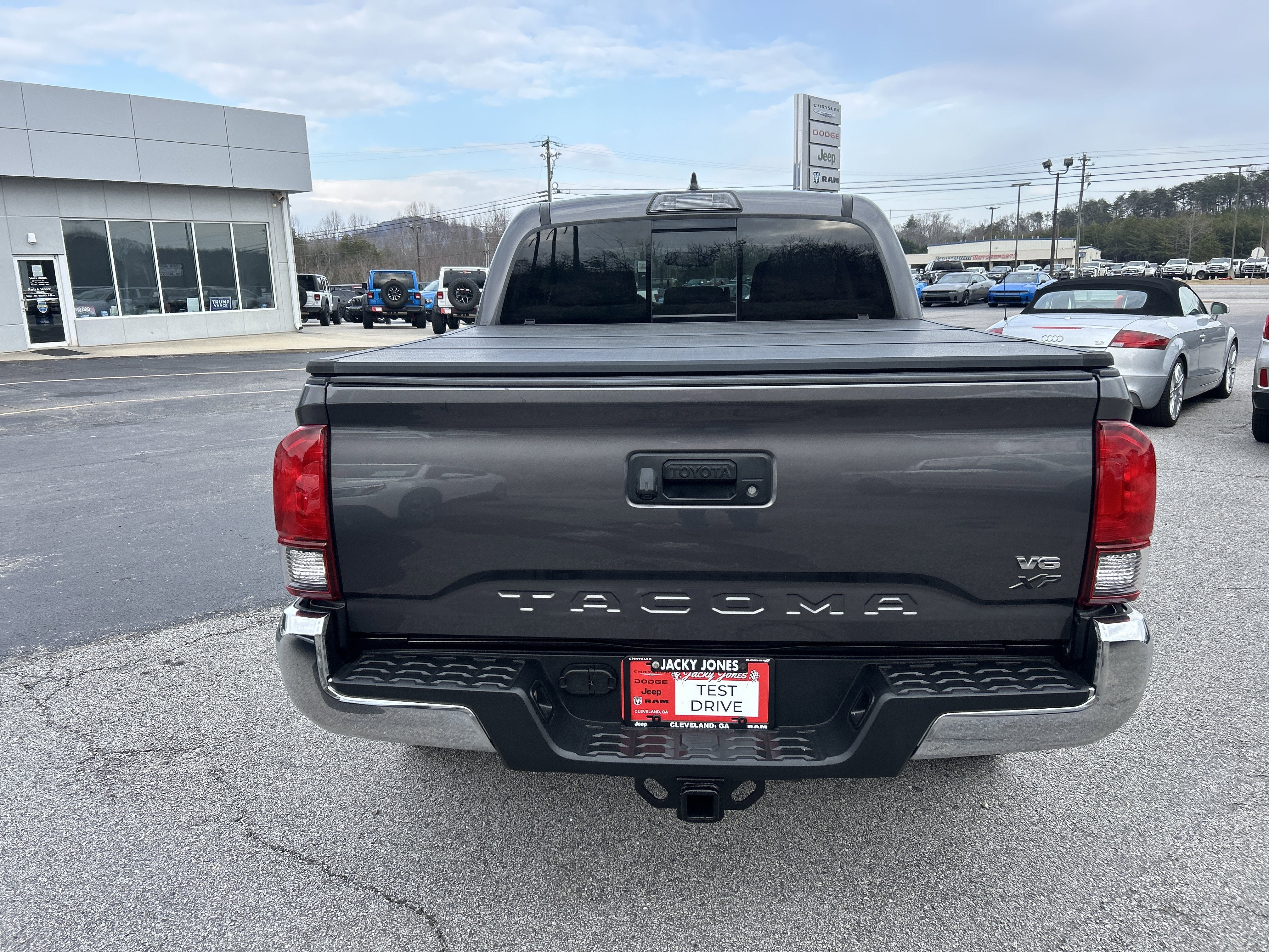 2018 Toyota Tacoma SR5