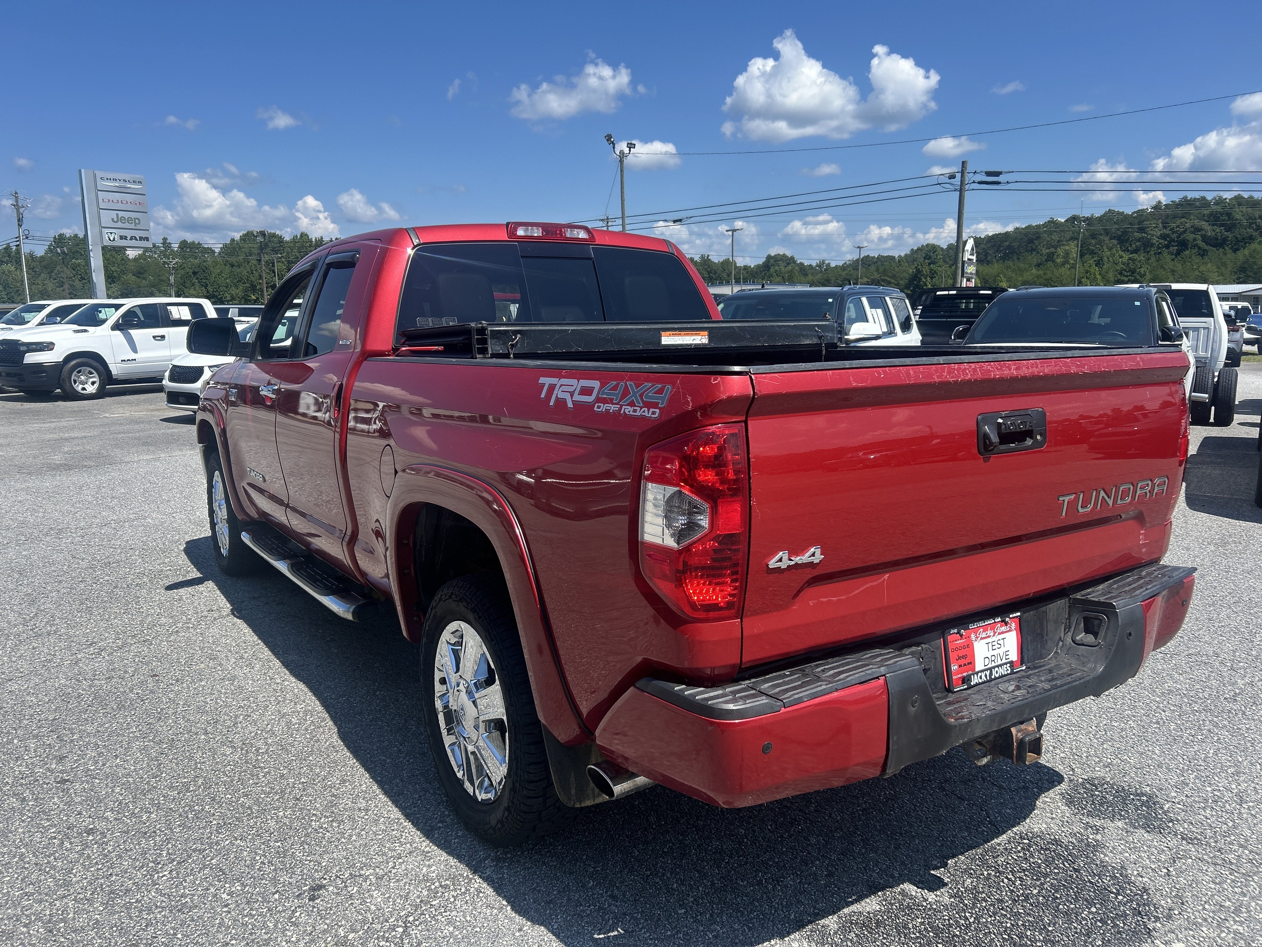 2015 Toyota Tundra 4WD Truck LTD