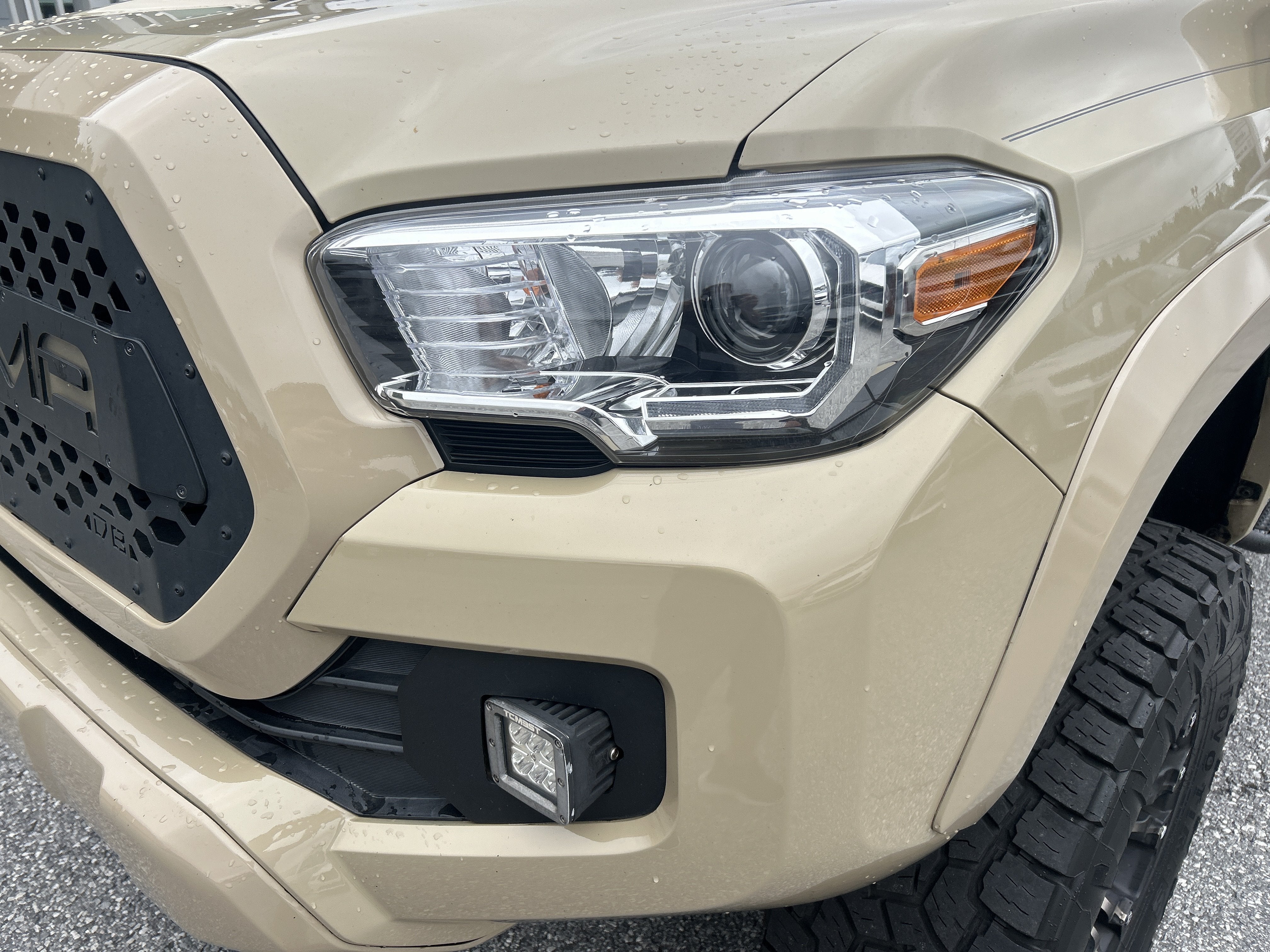 2017 Toyota Tacoma Base