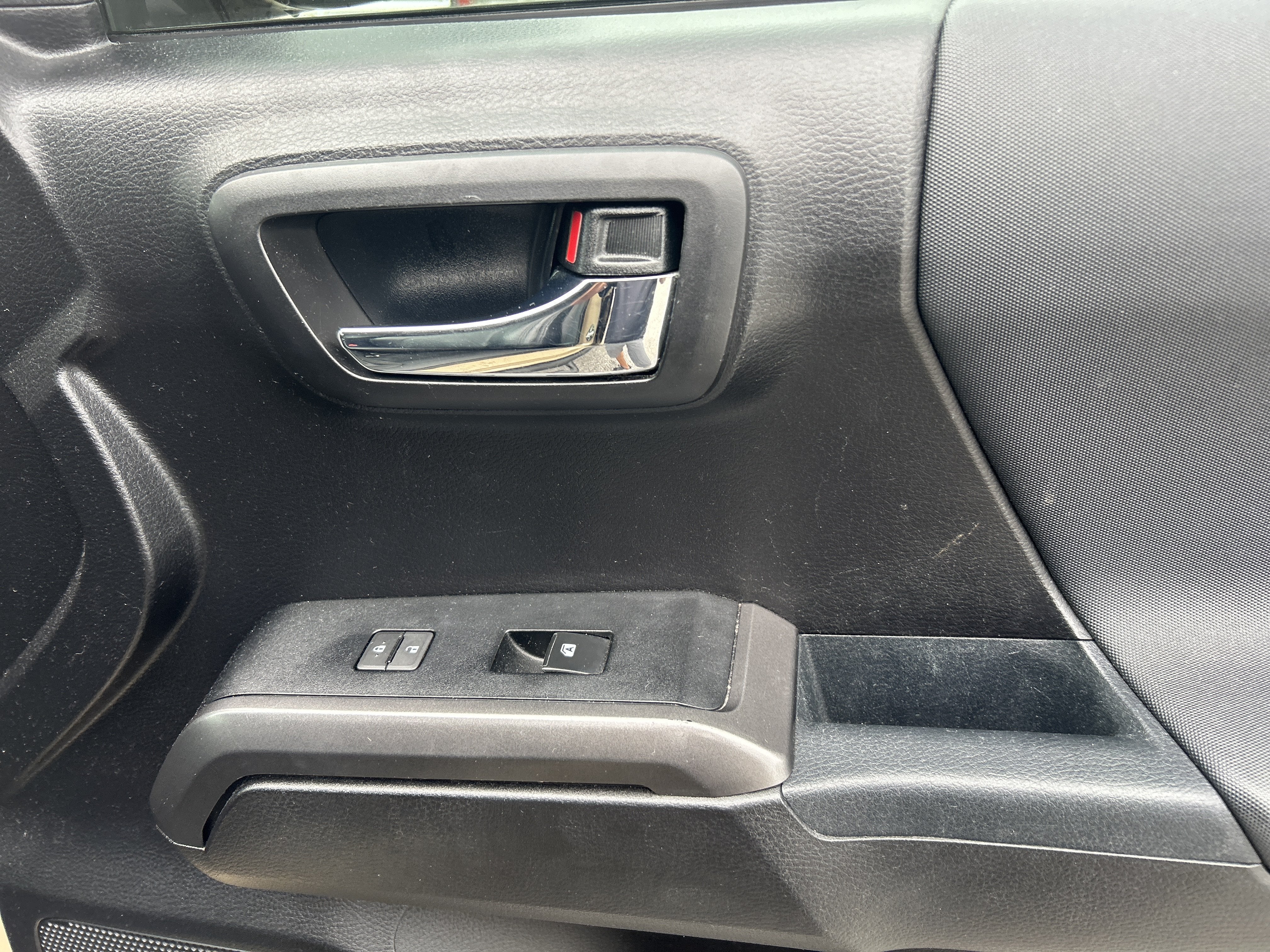 2017 Toyota Tacoma Base