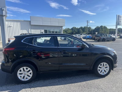 2018 Nissan Rogue Sport S