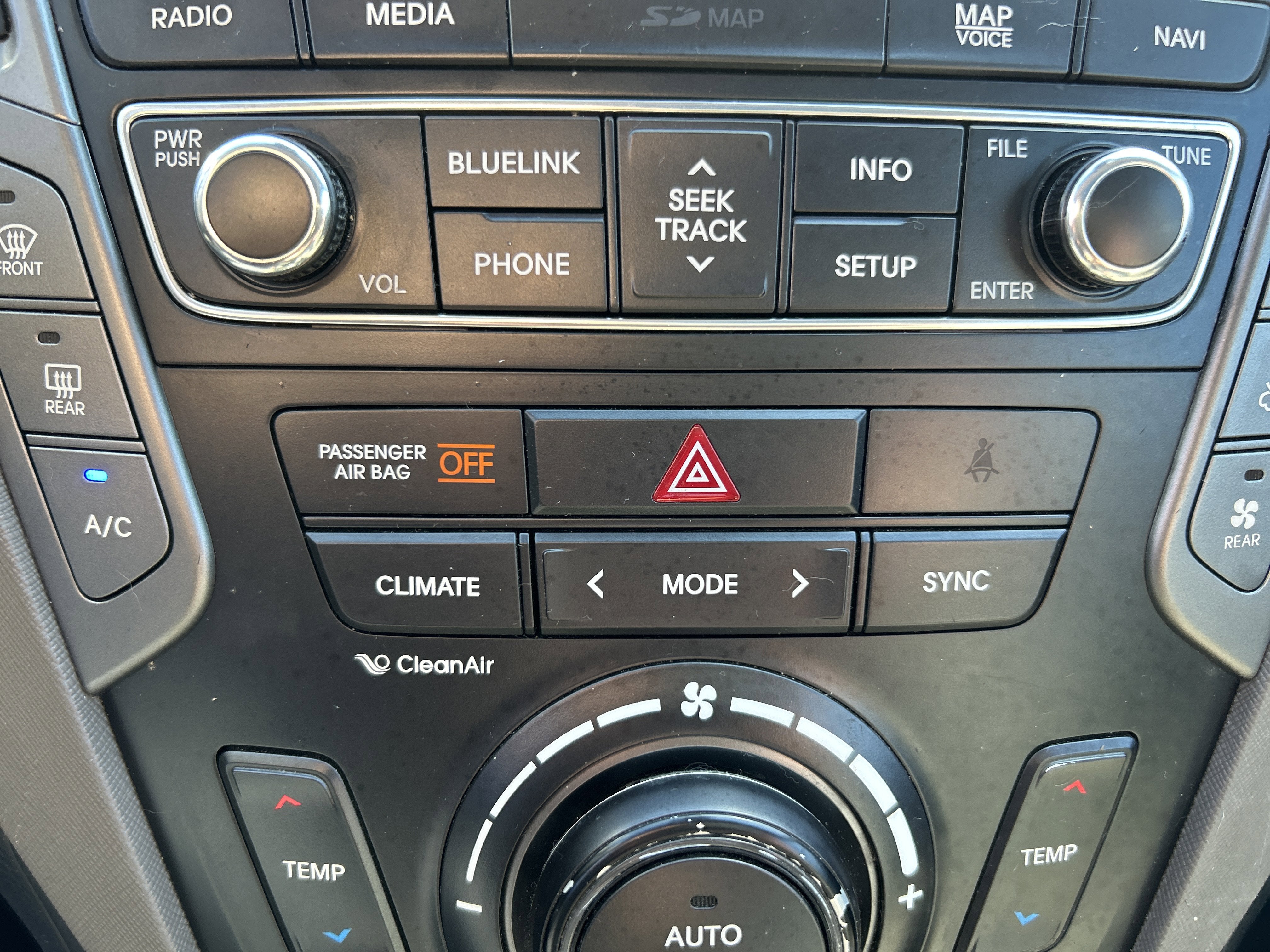 2017 Hyundai Santa Fe Limited Ultimate