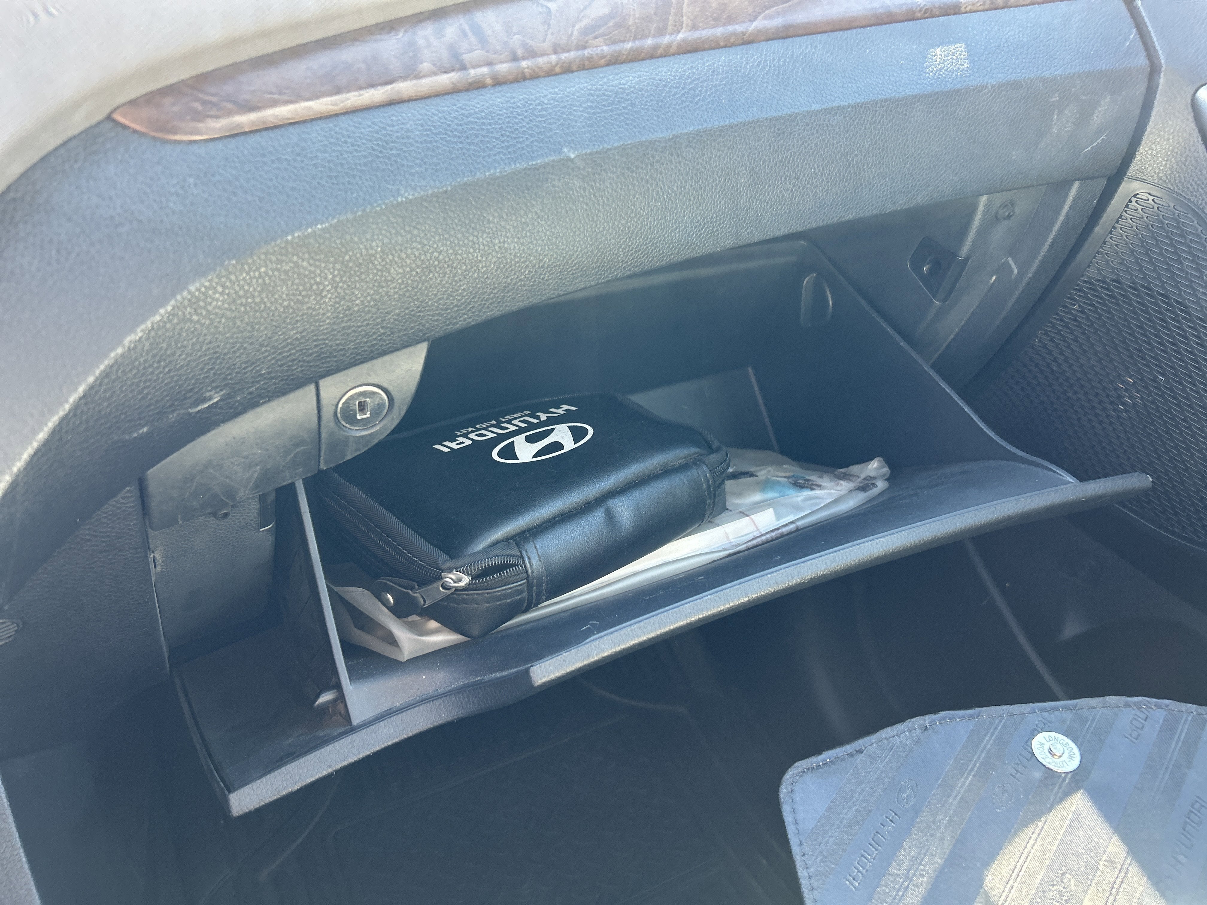 2017 Hyundai Santa Fe Limited Ultimate