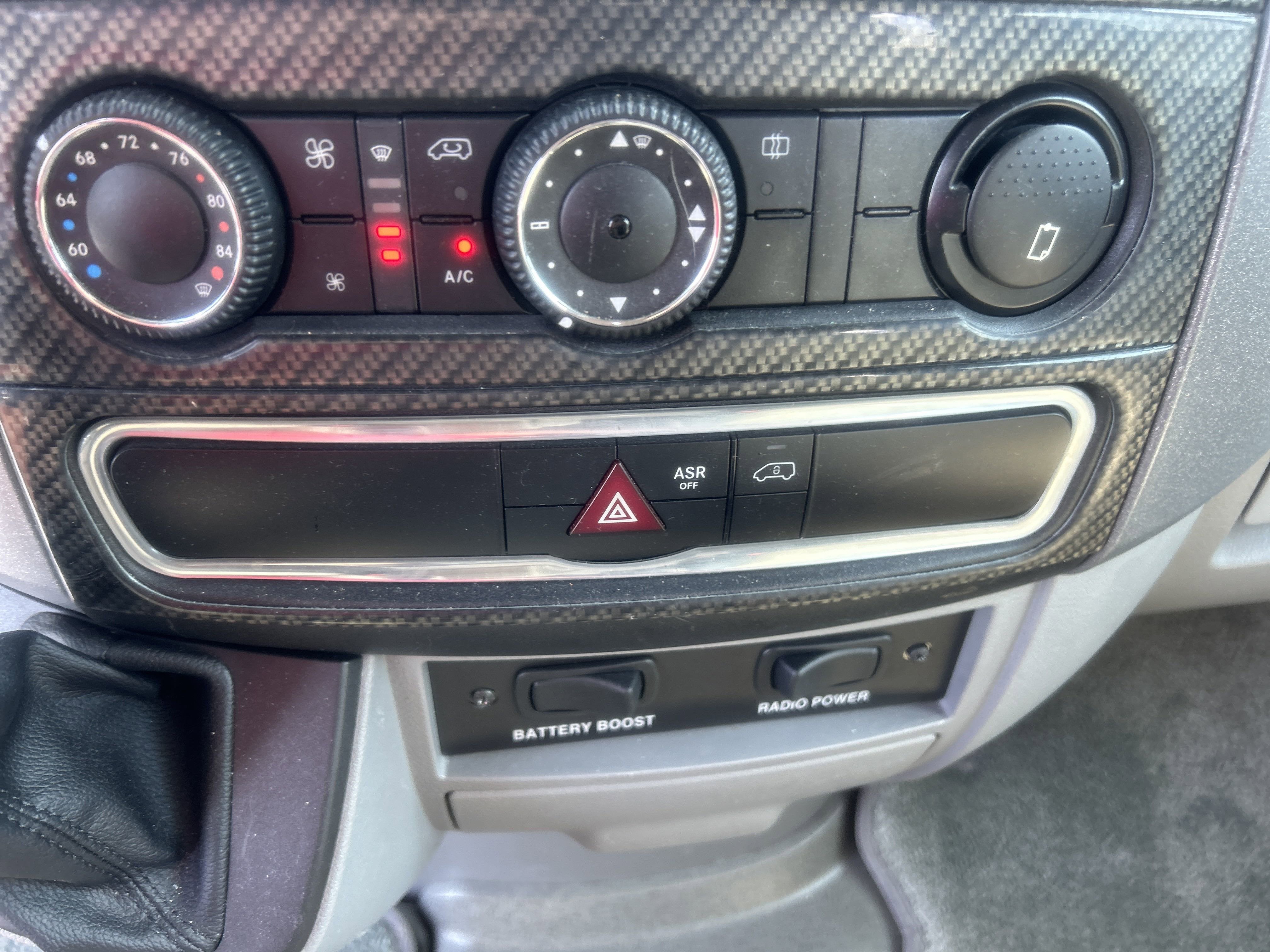 2015 Mercedes-Benz Sprinter Chassis-Cabs Camper