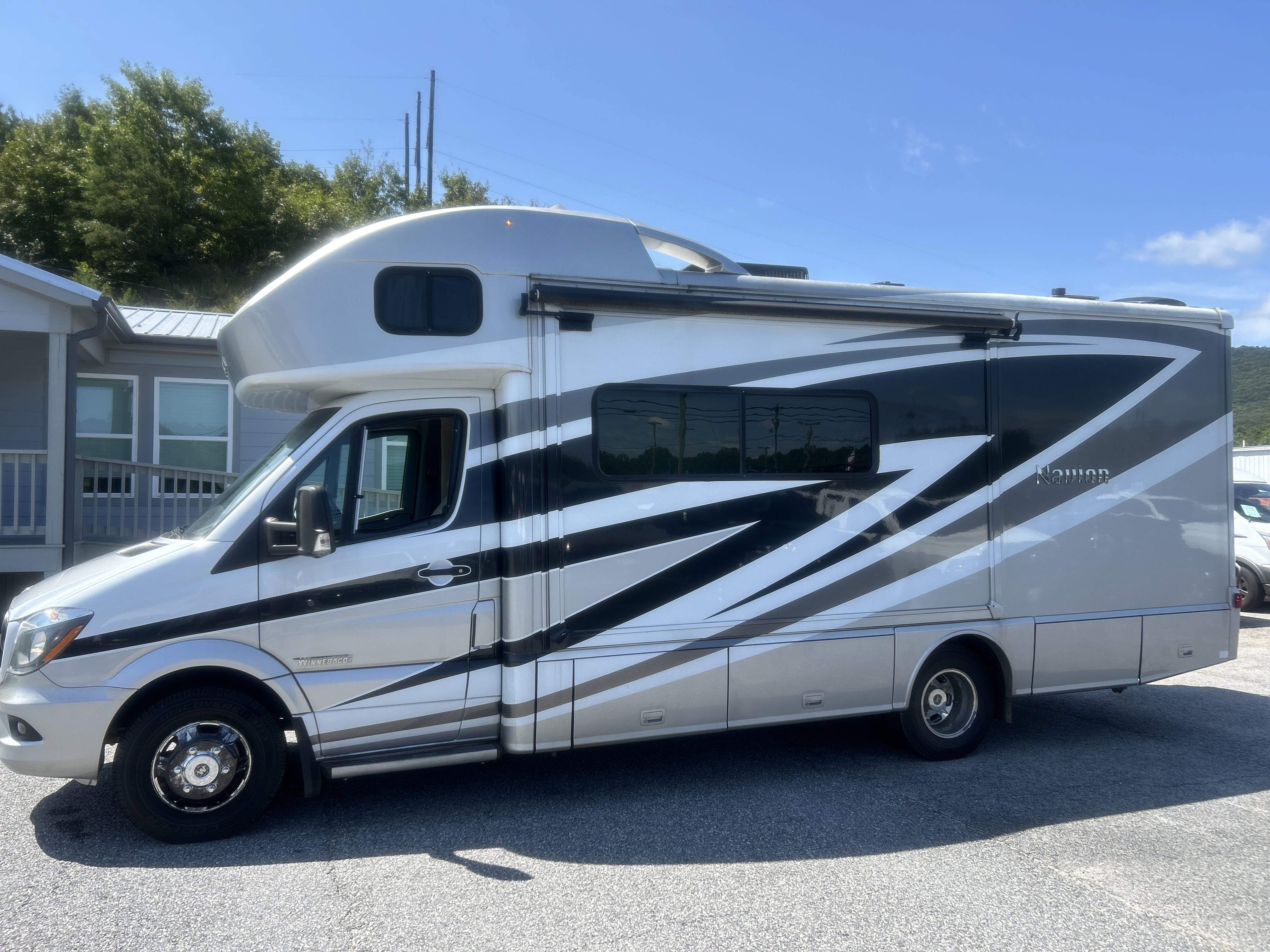 2015 Mercedes-Benz Sprinter Chassis-Cabs Camper