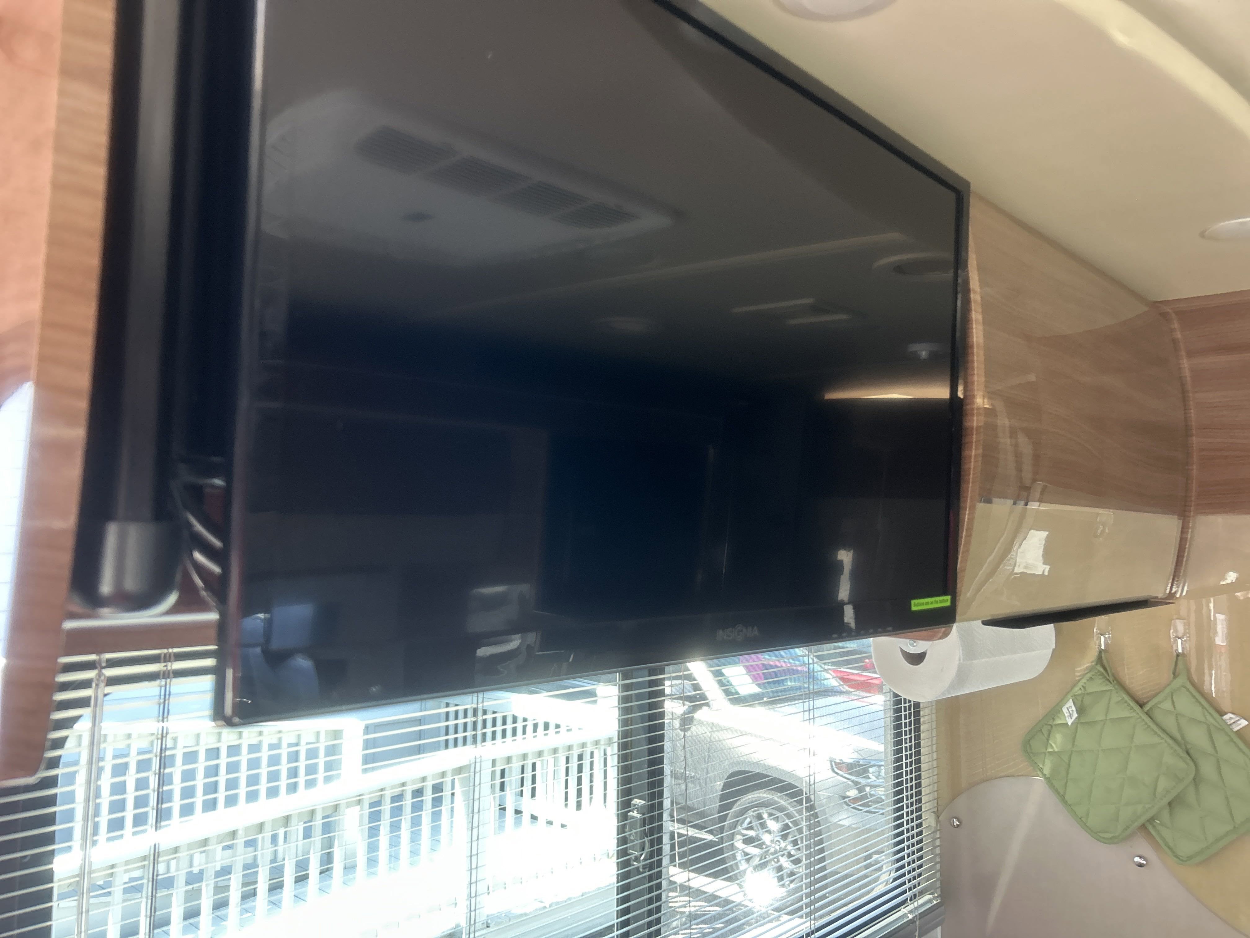 2015 Mercedes-Benz Sprinter Chassis-Cabs Camper