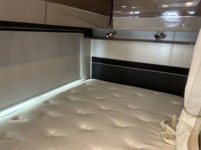 2015 Mercedes-Benz Sprinter Chassis-Cabs Camper