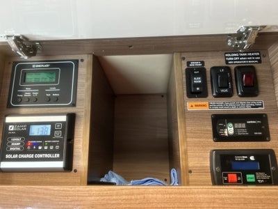 2015 Mercedes-Benz Sprinter Chassis-Cabs Camper