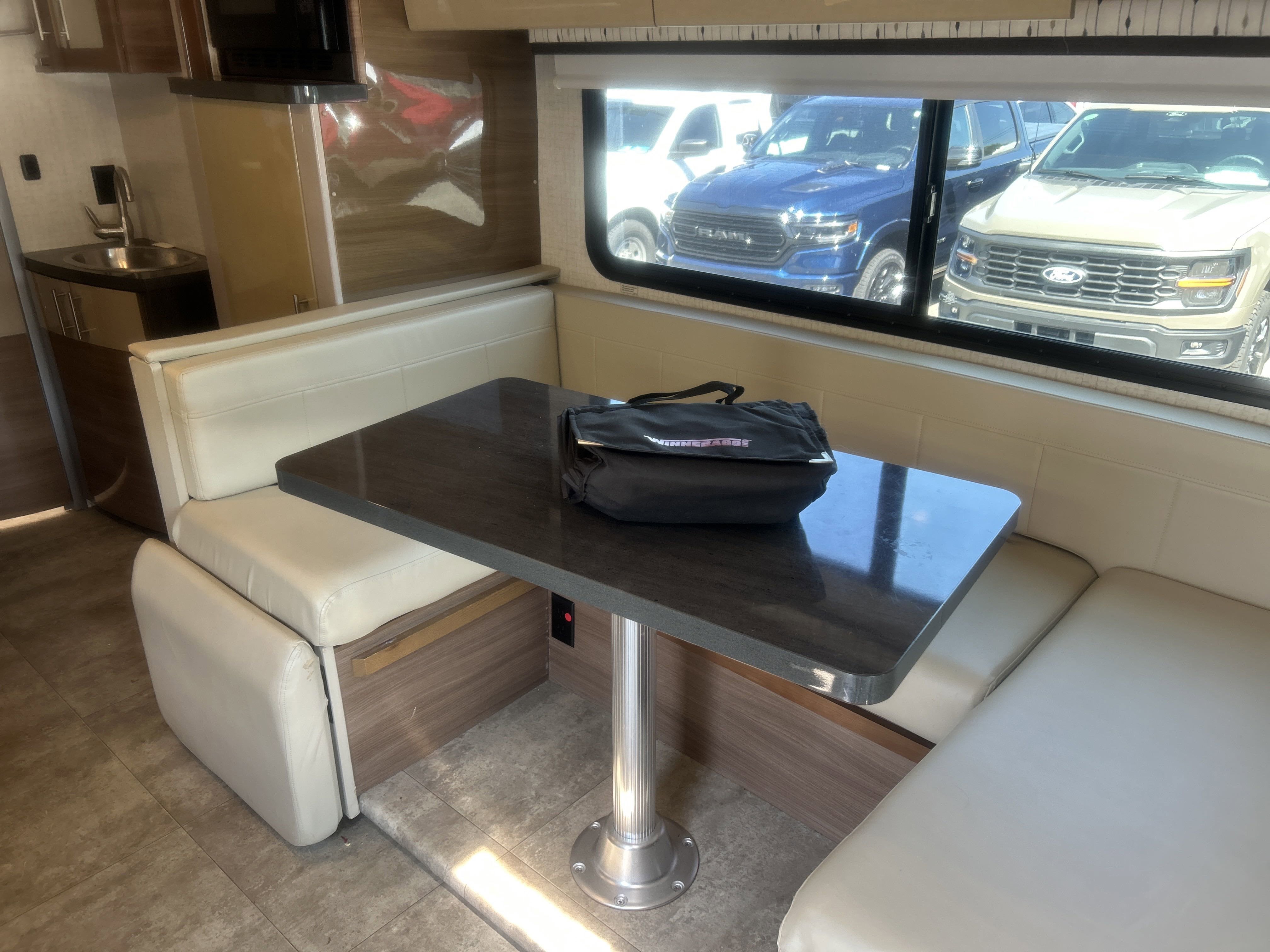 2015 Mercedes-Benz Sprinter Chassis-Cabs Camper