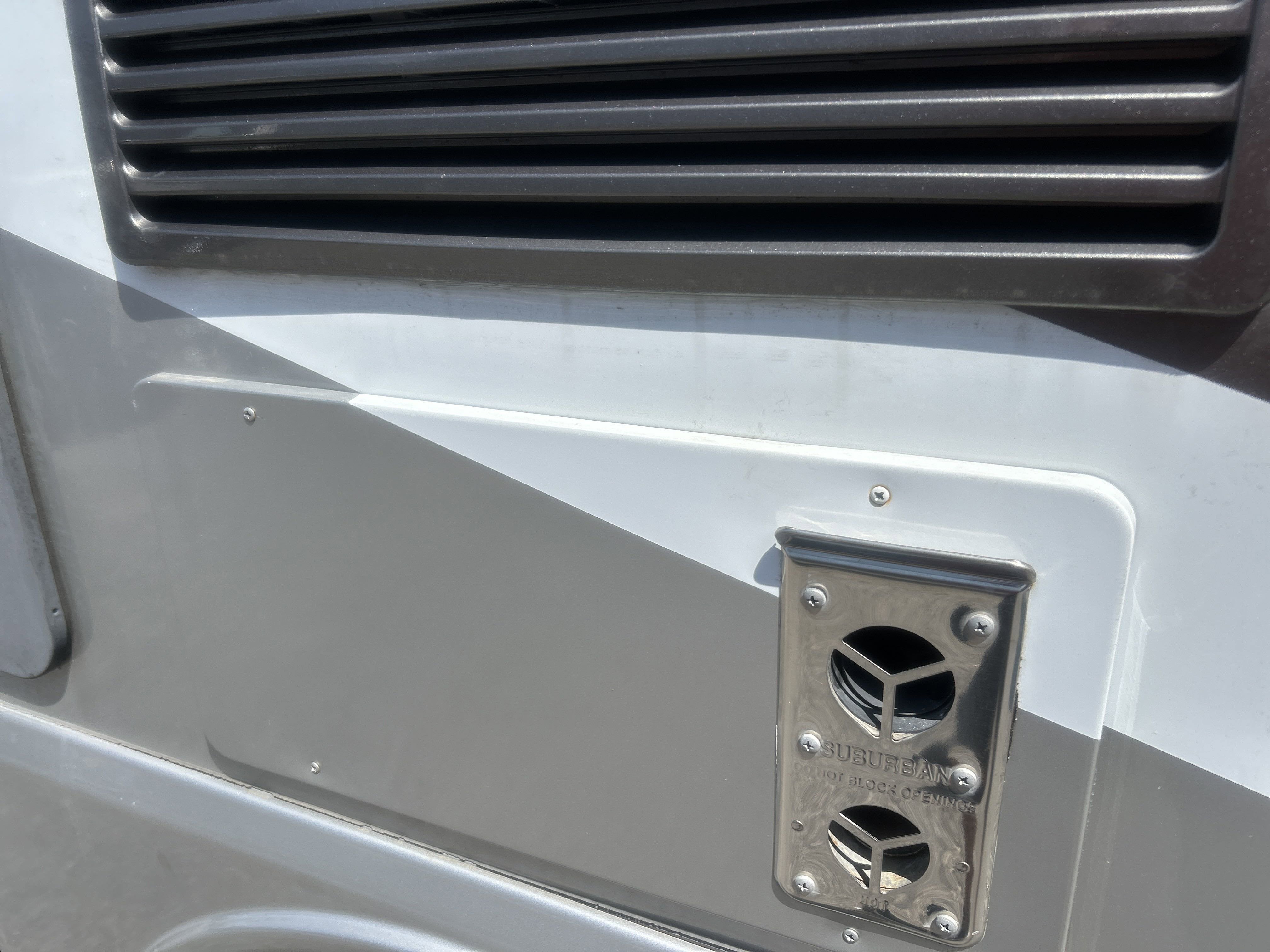 2015 Mercedes-Benz Sprinter Chassis-Cabs Camper