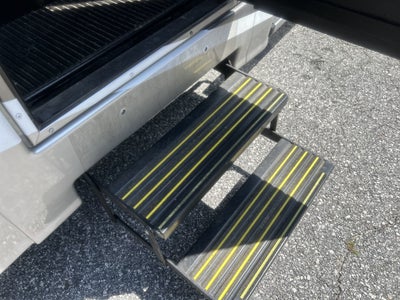 2015 Mercedes-Benz Sprinter Chassis-Cabs Camper