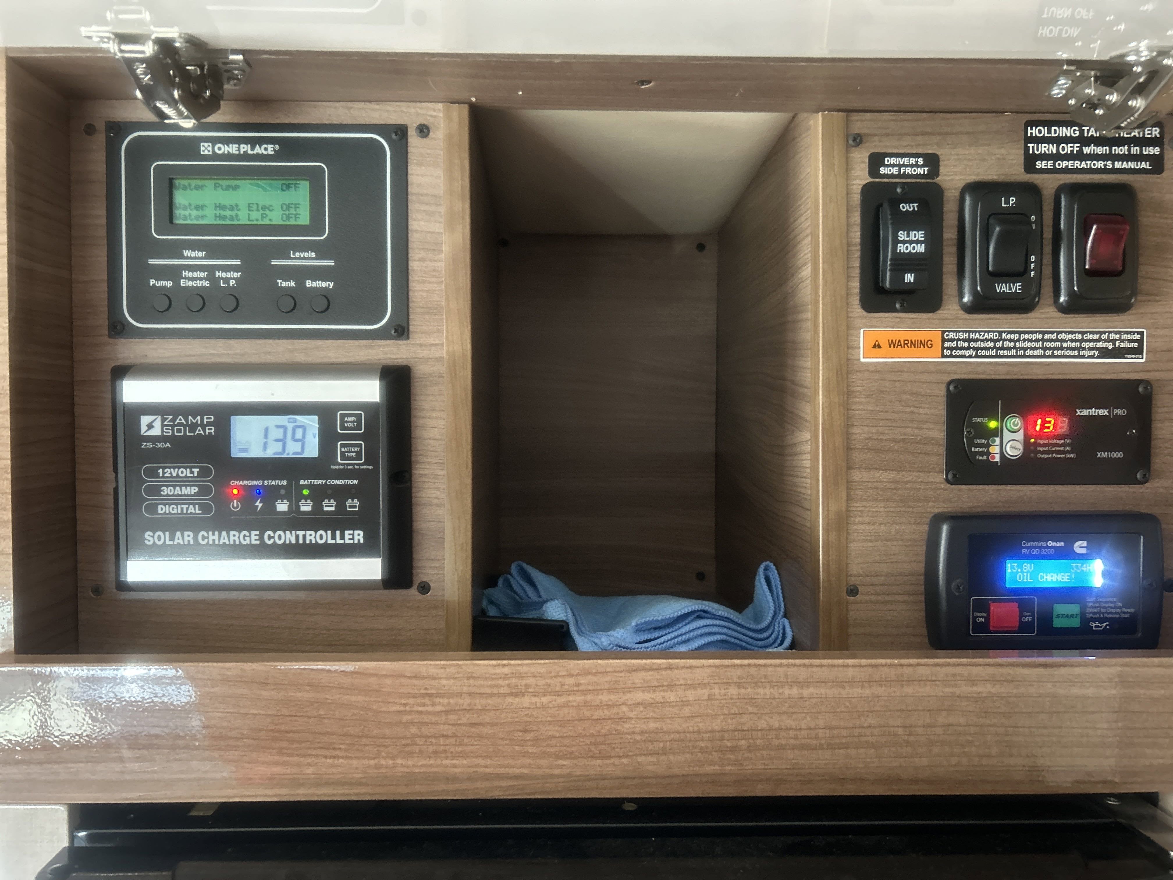 2015 Mercedes-Benz Sprinter Chassis-Cabs Camper